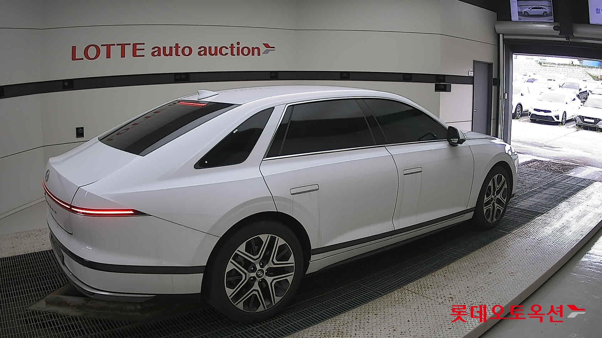 Hyundai Grandeur id 2883612 из Кореи 19