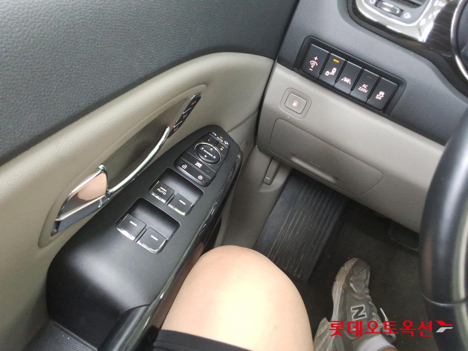 Kia Carnival id 2883643 из Кореи 28