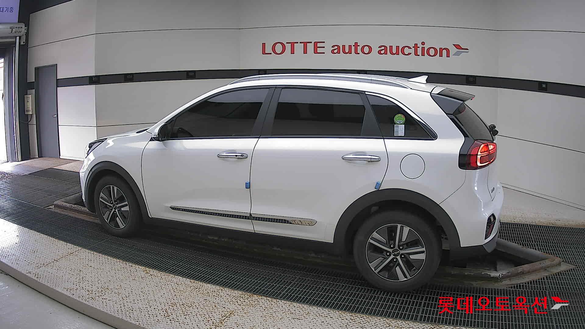 Kia Niro Hybrid id 2883678 из Кореи 11