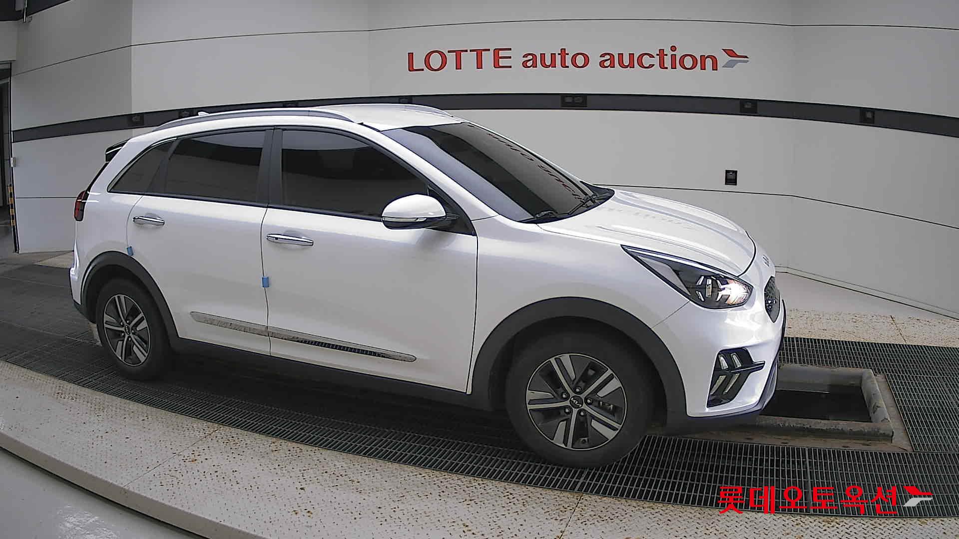 Kia Niro Hybrid id 2883678 из Кореи 17