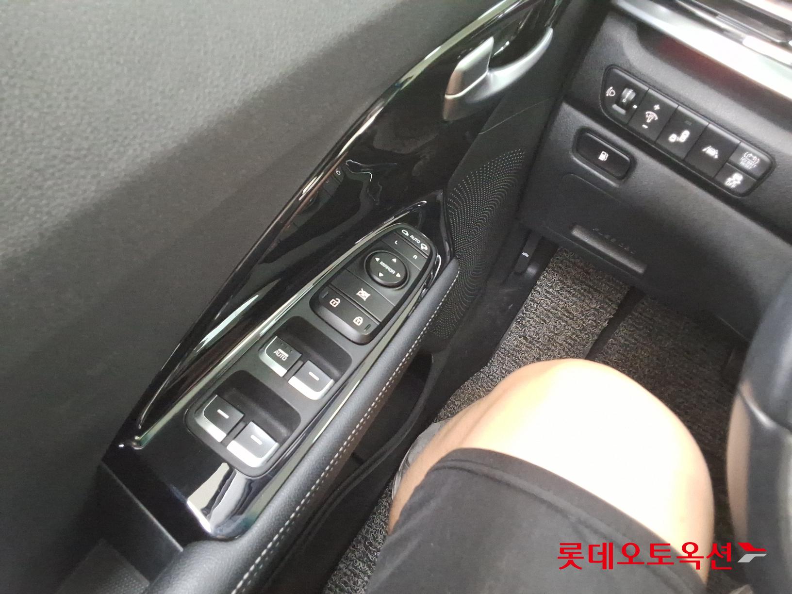 Kia Niro Hybrid id 2883678 из Кореи 28