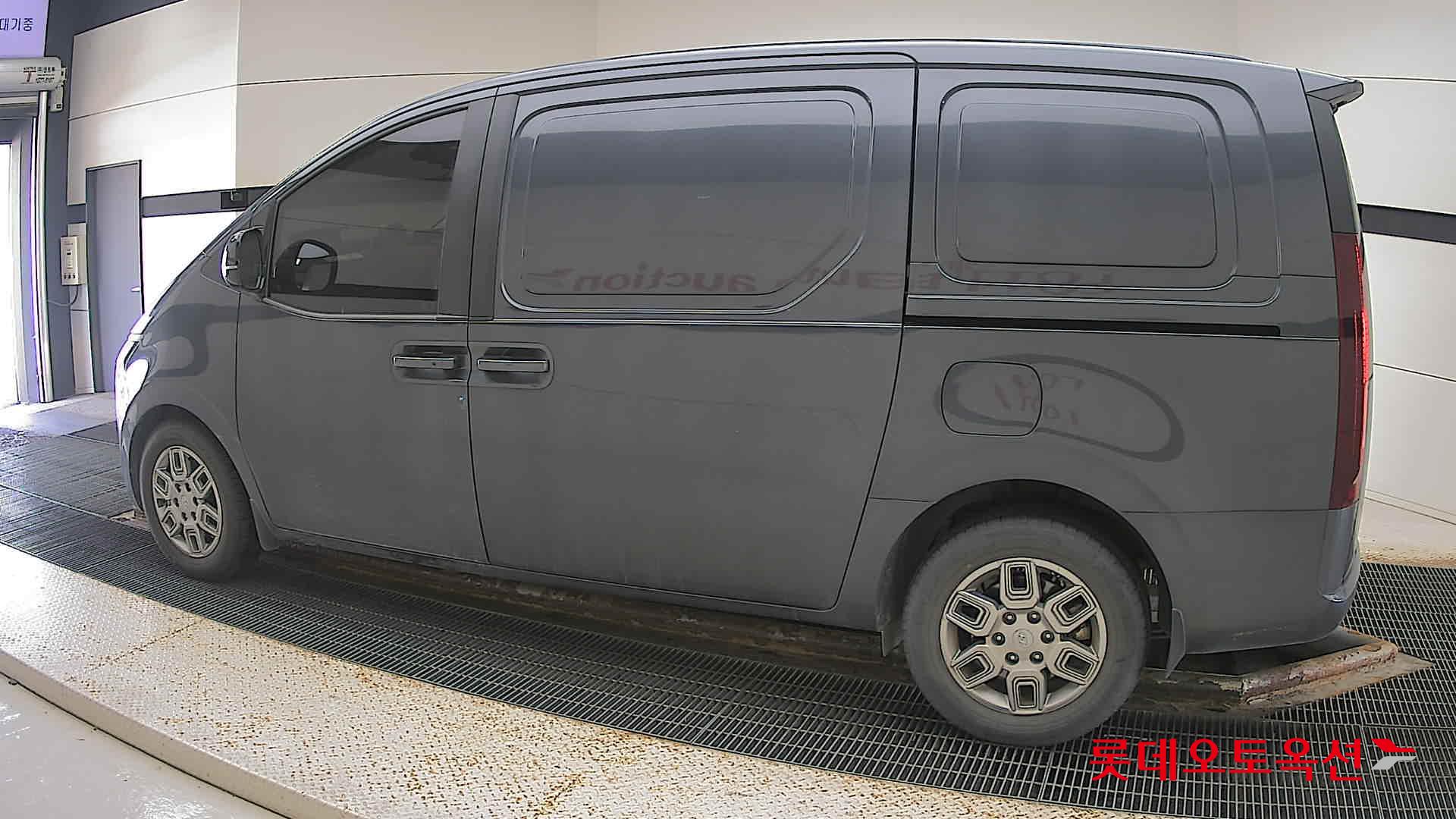 Hyundai Staria id 2909858 из Кореи 11