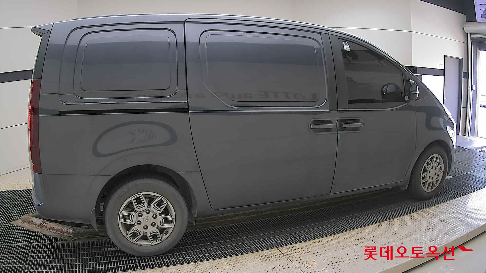 Hyundai Staria id 2909858 из Кореи 18