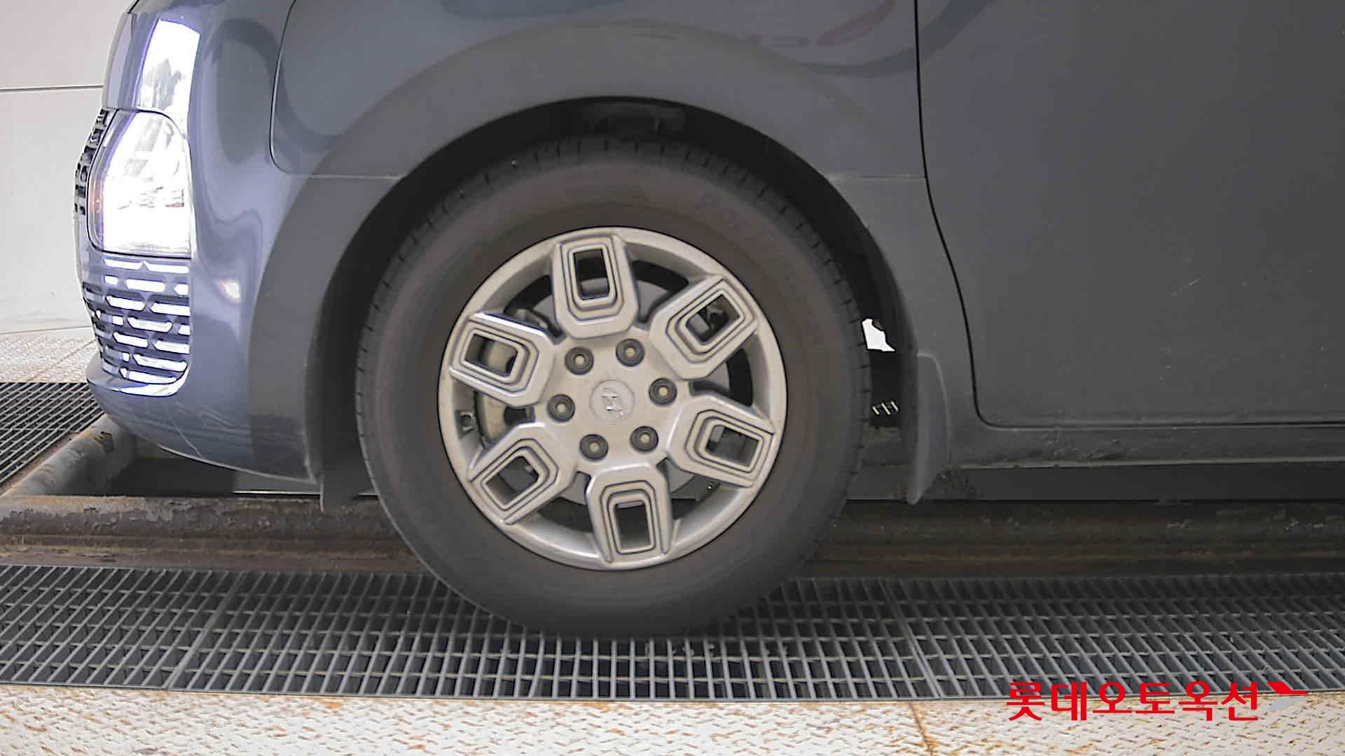 Hyundai Staria id 2909858 из Кореи 21