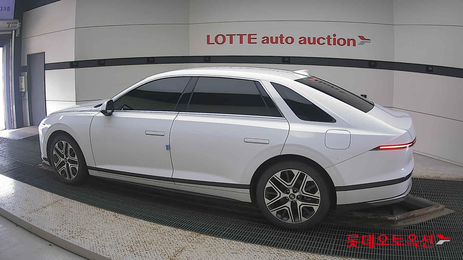 Hyundai Grandeur Hybrid id 3052530 из Кореи 11