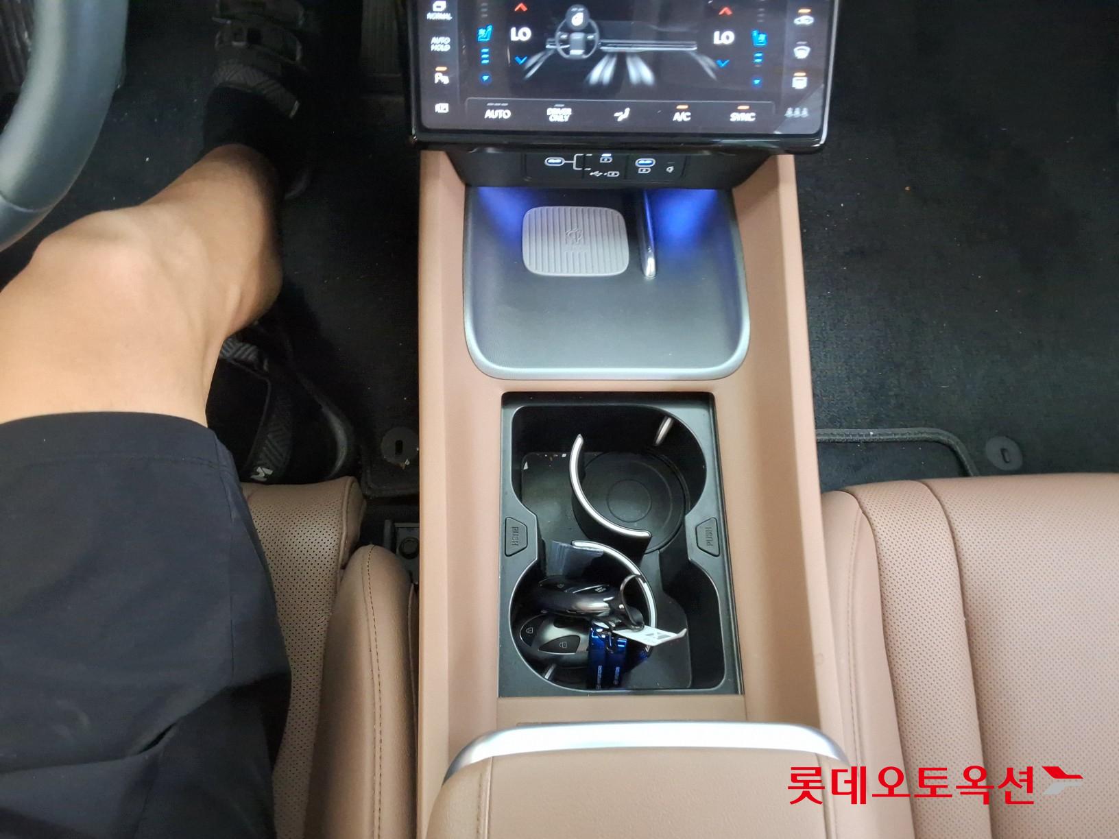 Hyundai Grandeur Hybrid id 3052530 из Кореи 31