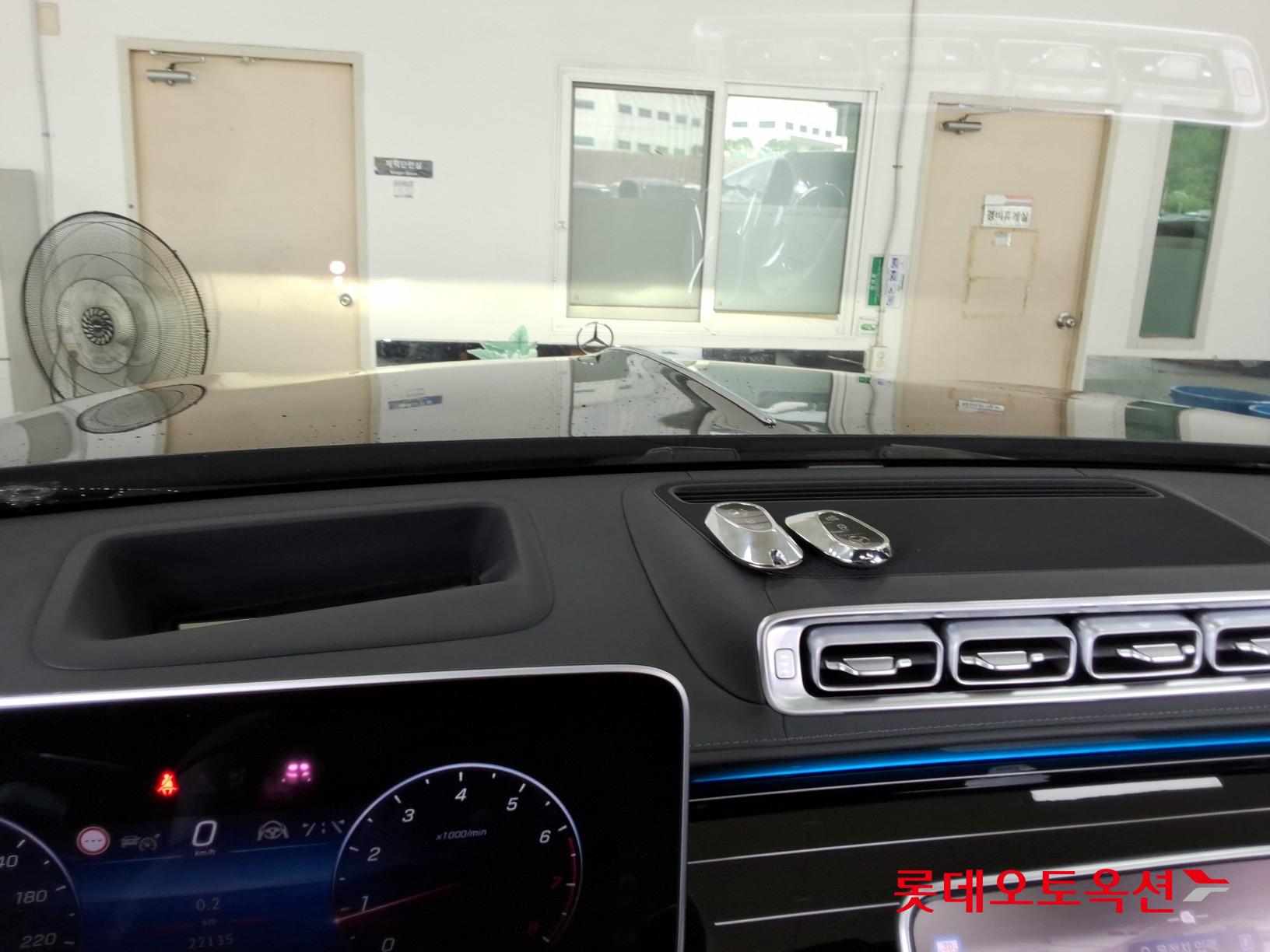 Mercedes-Benz Mercedes-Maybach S580 4MATIC id 3052606 из Кореи 32