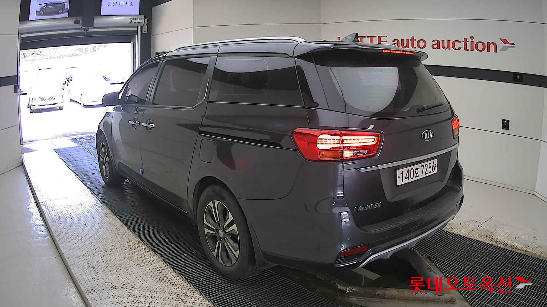 Kia Carnival id 2914748 из Кореи 6