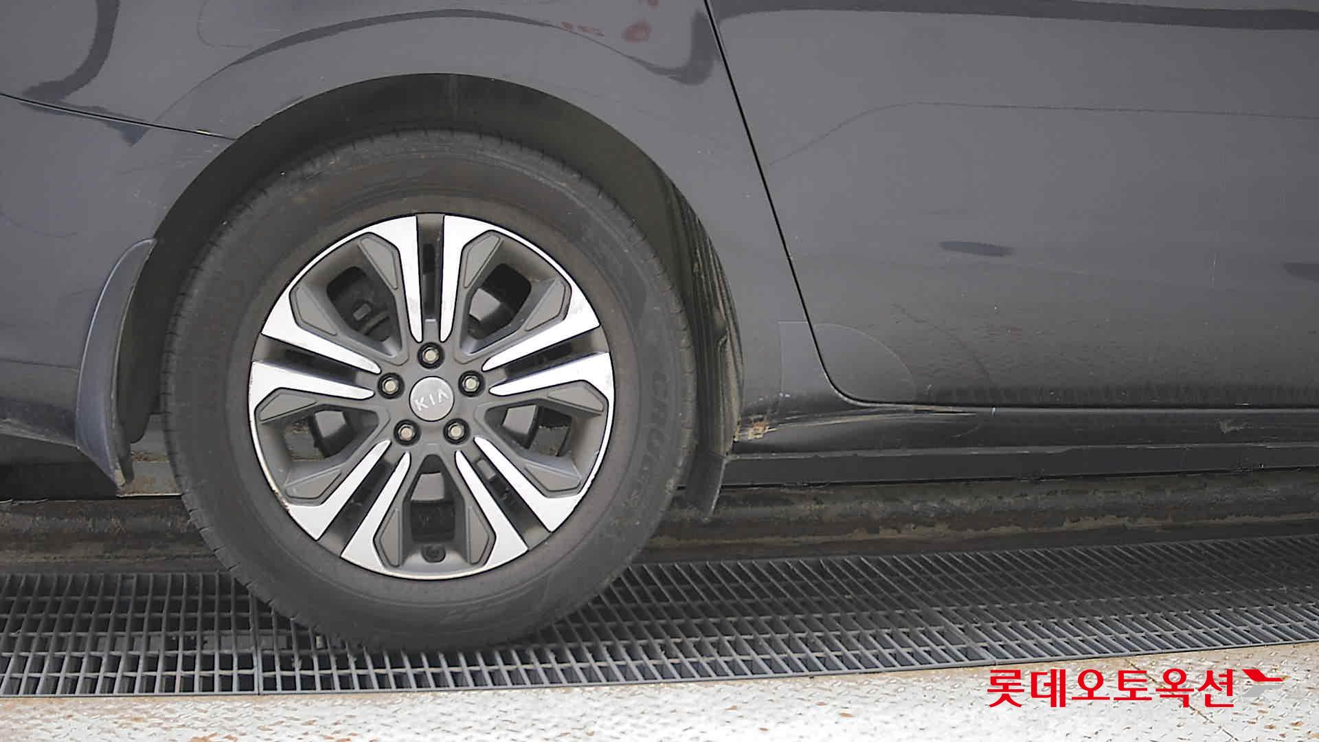 Kia Carnival id 2914748 из Кореи 24