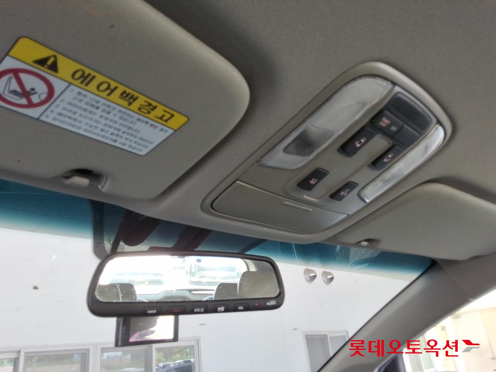 Kia Carnival id 2914748 из Кореи 30