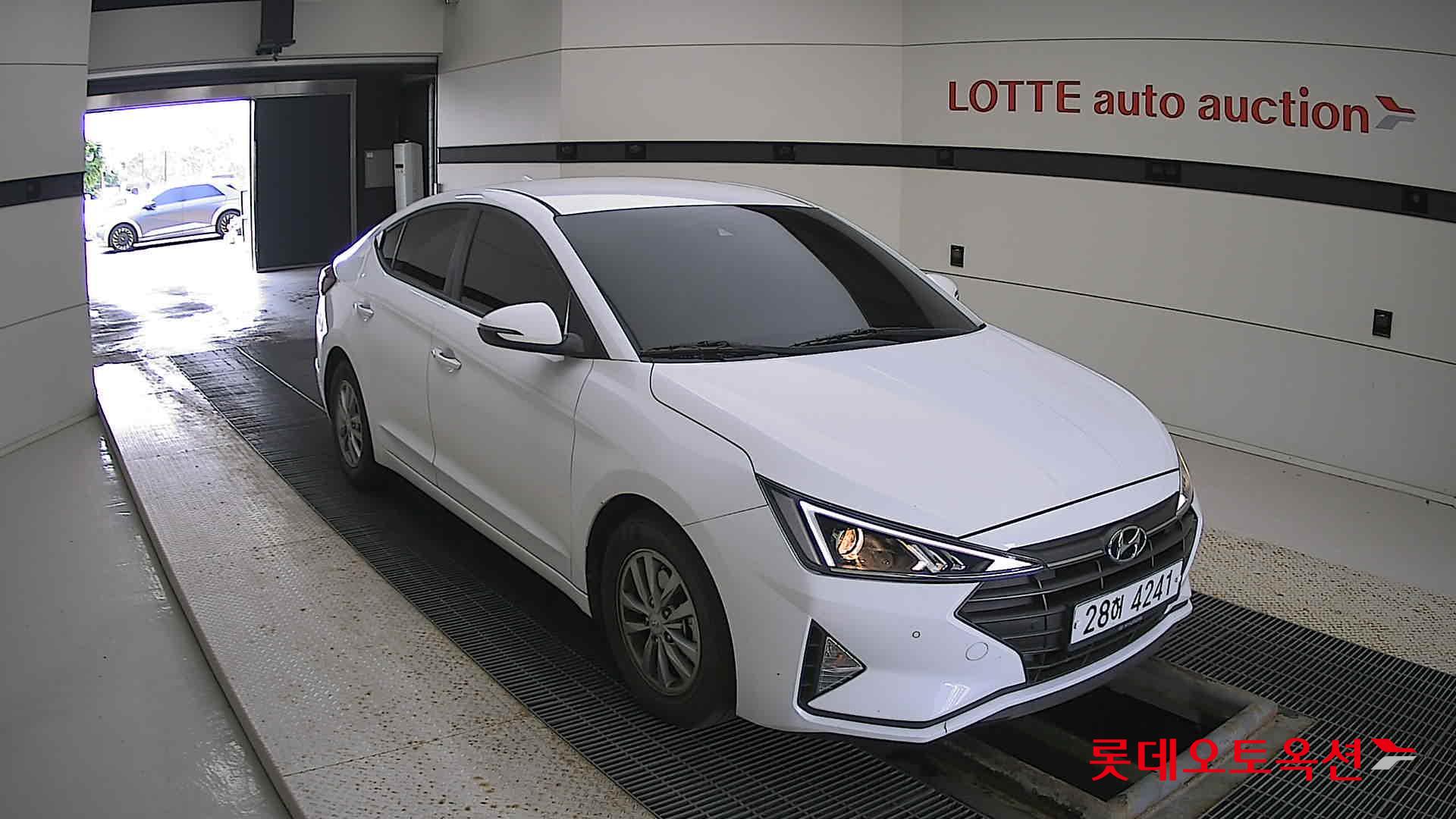 Hyundai Avante id 2909769 из Кореи 2