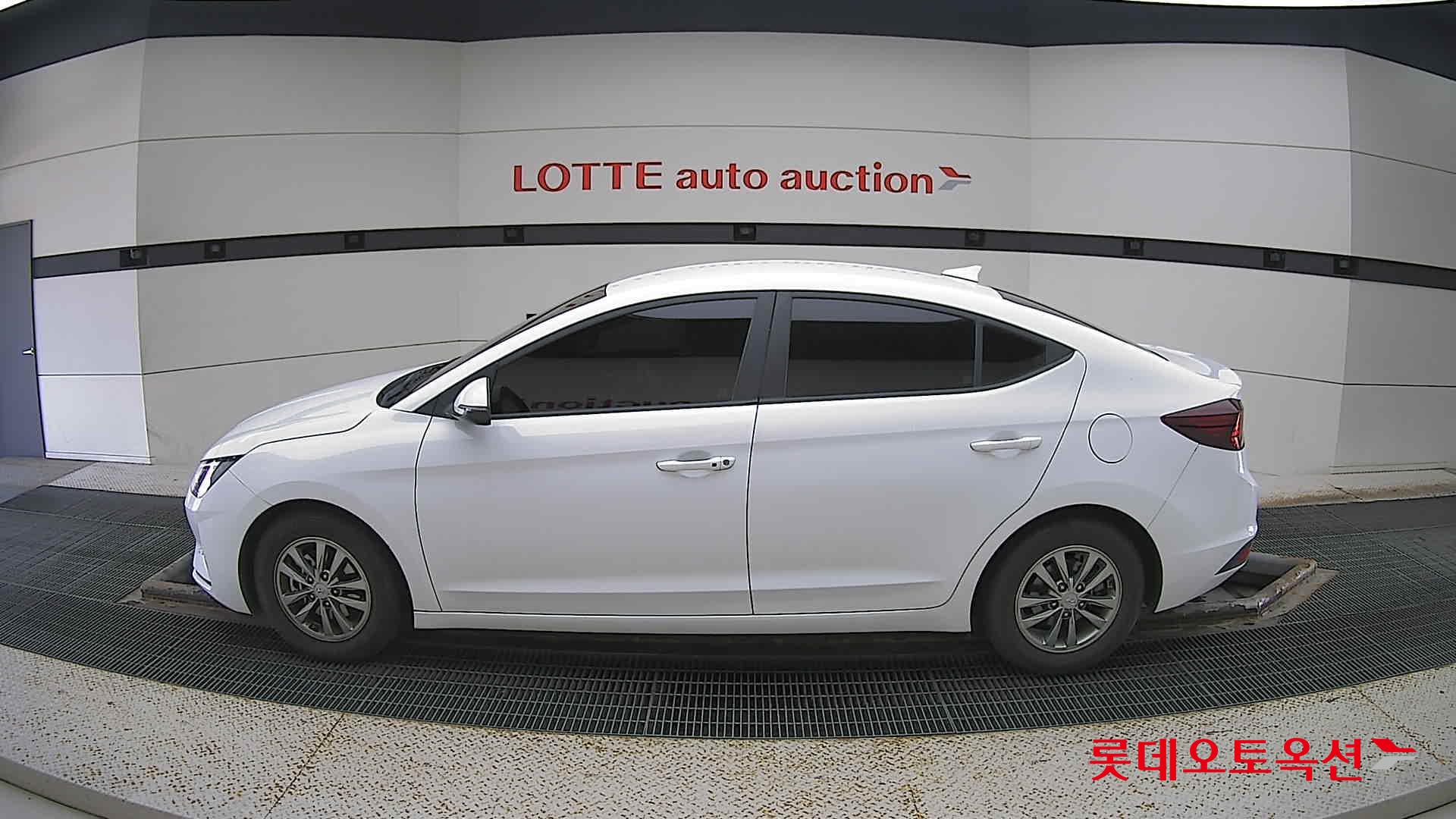 Hyundai Avante id 2909769 из Кореи 7