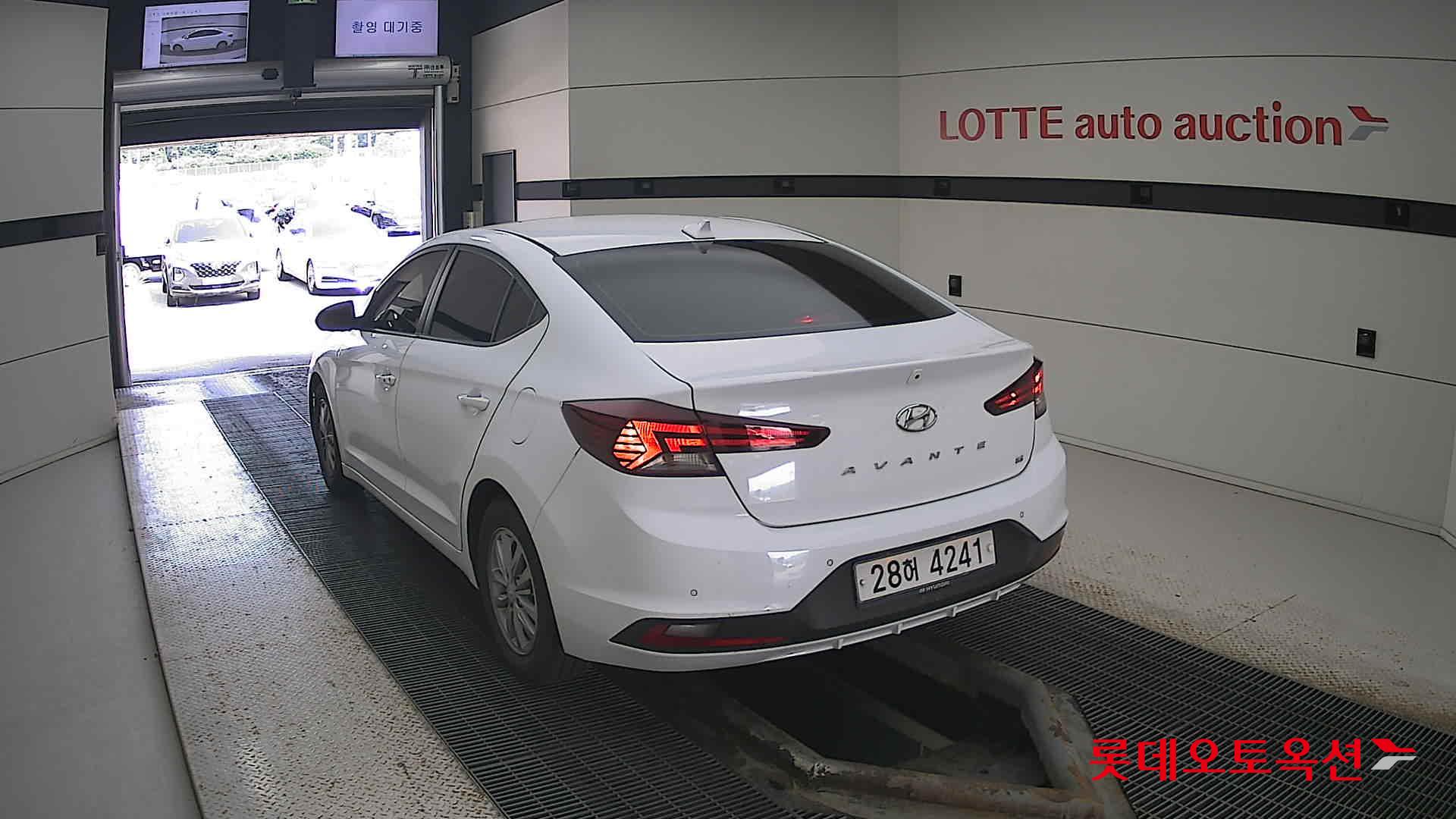 Hyundai Avante id 2909769 из Кореи 9