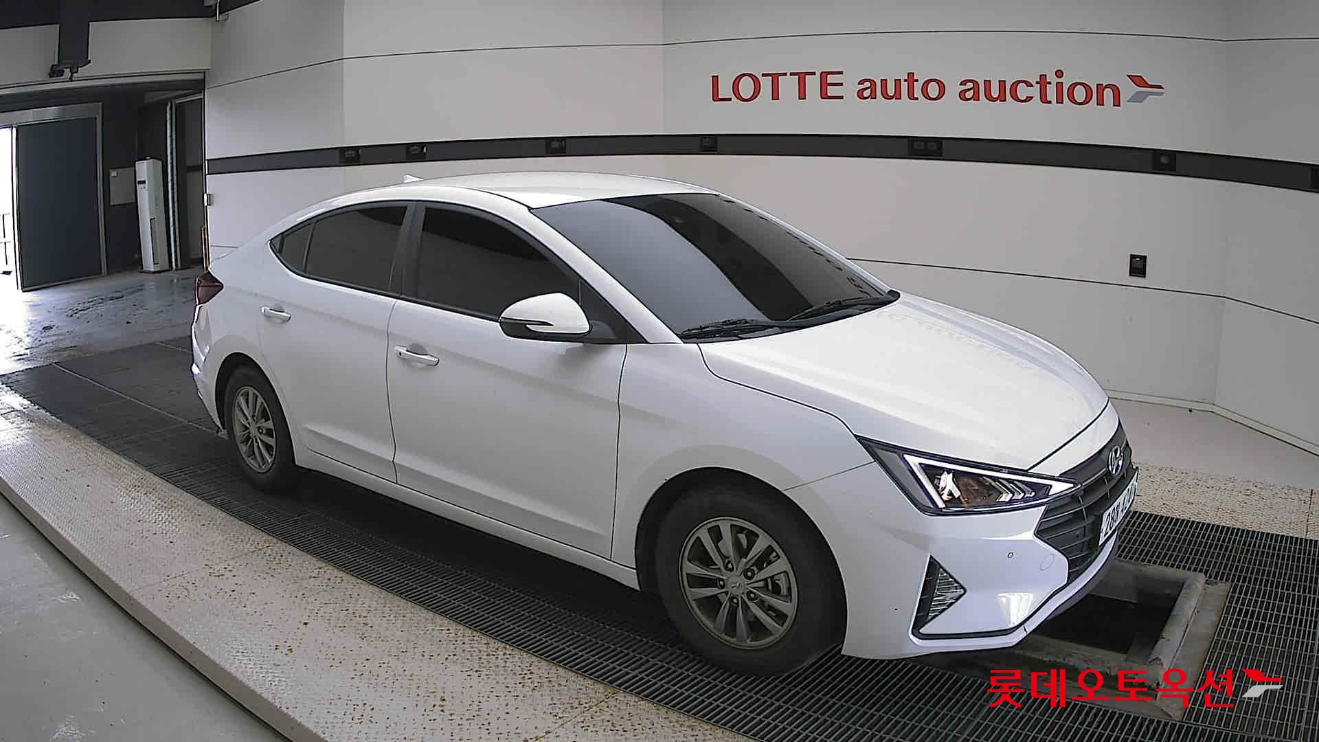 Hyundai Avante id 2909769 из Кореи 16