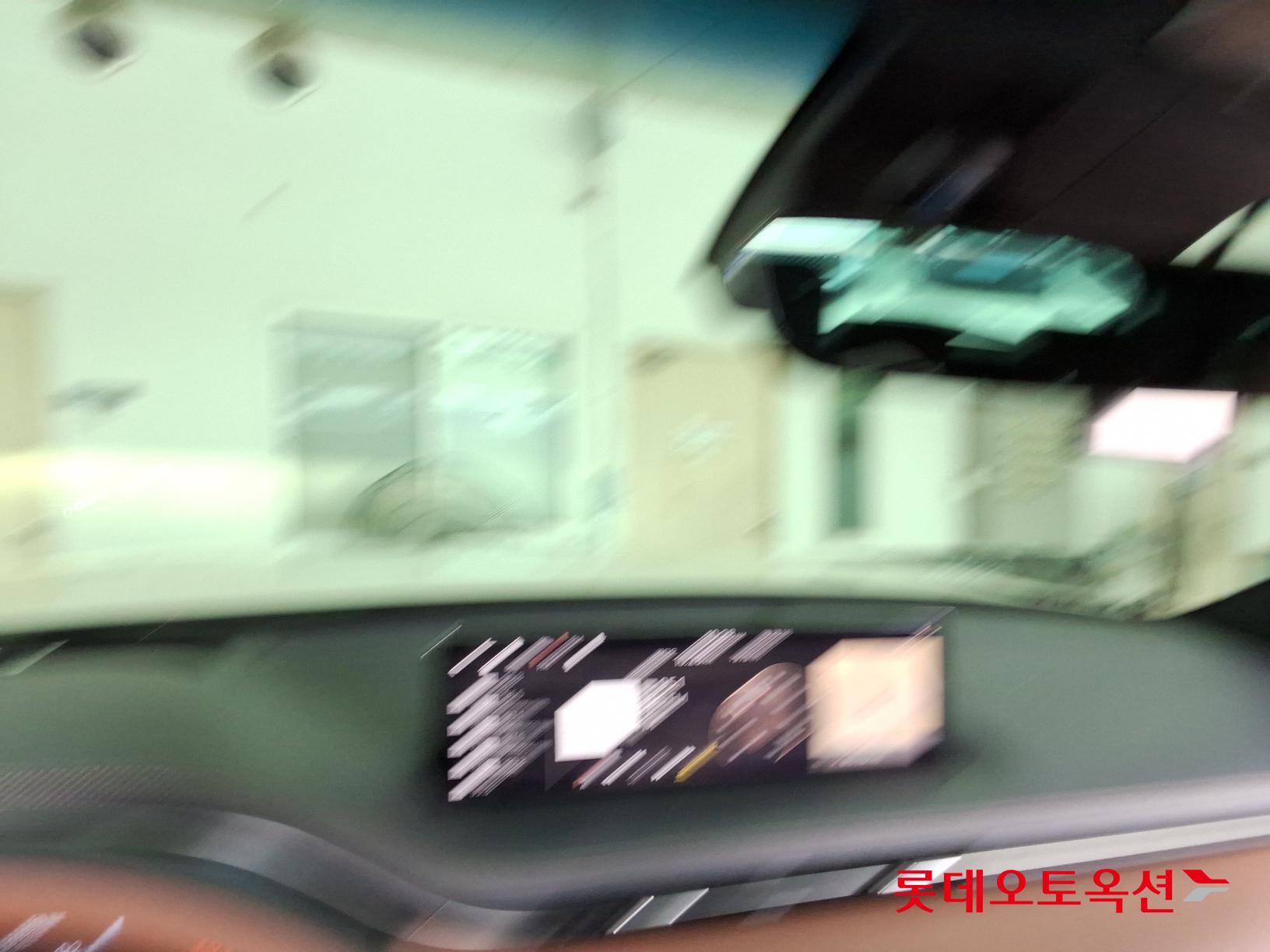 جينسس جي في 70