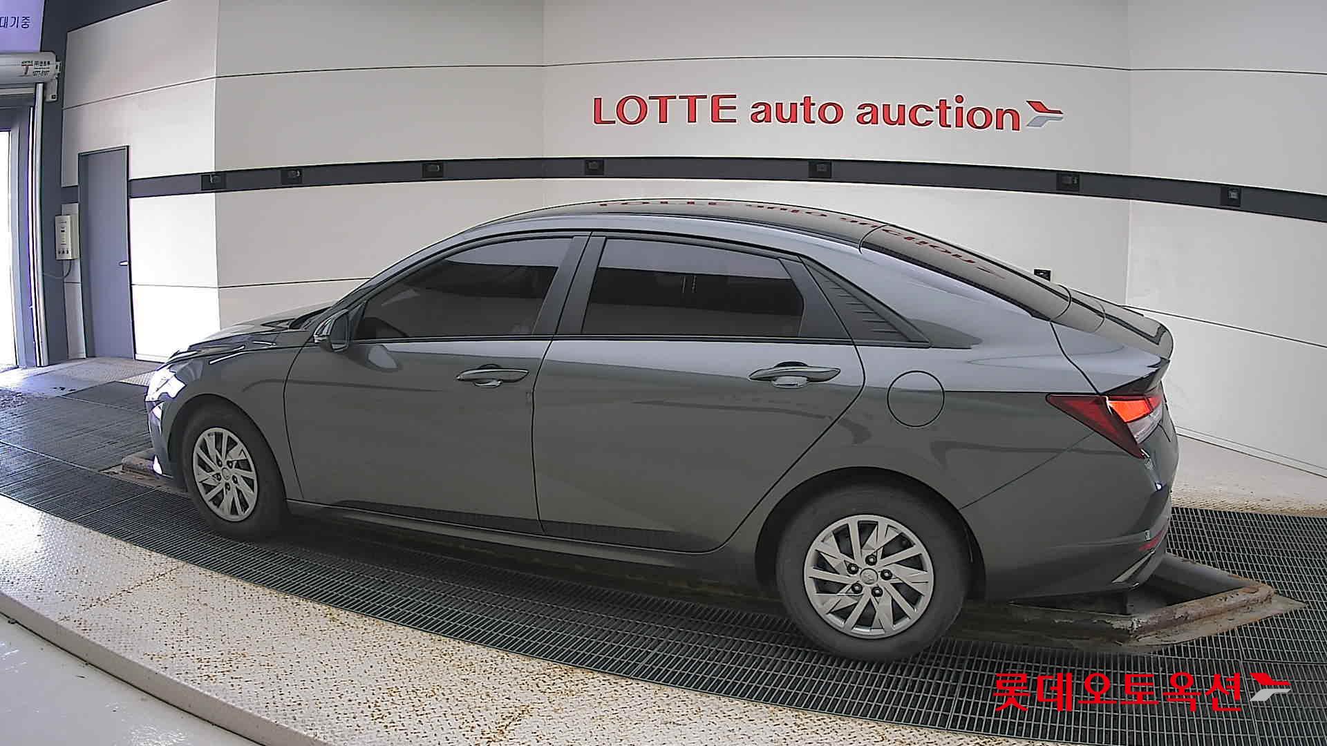 Hyundai Avante id 2909889 из Кореи 11