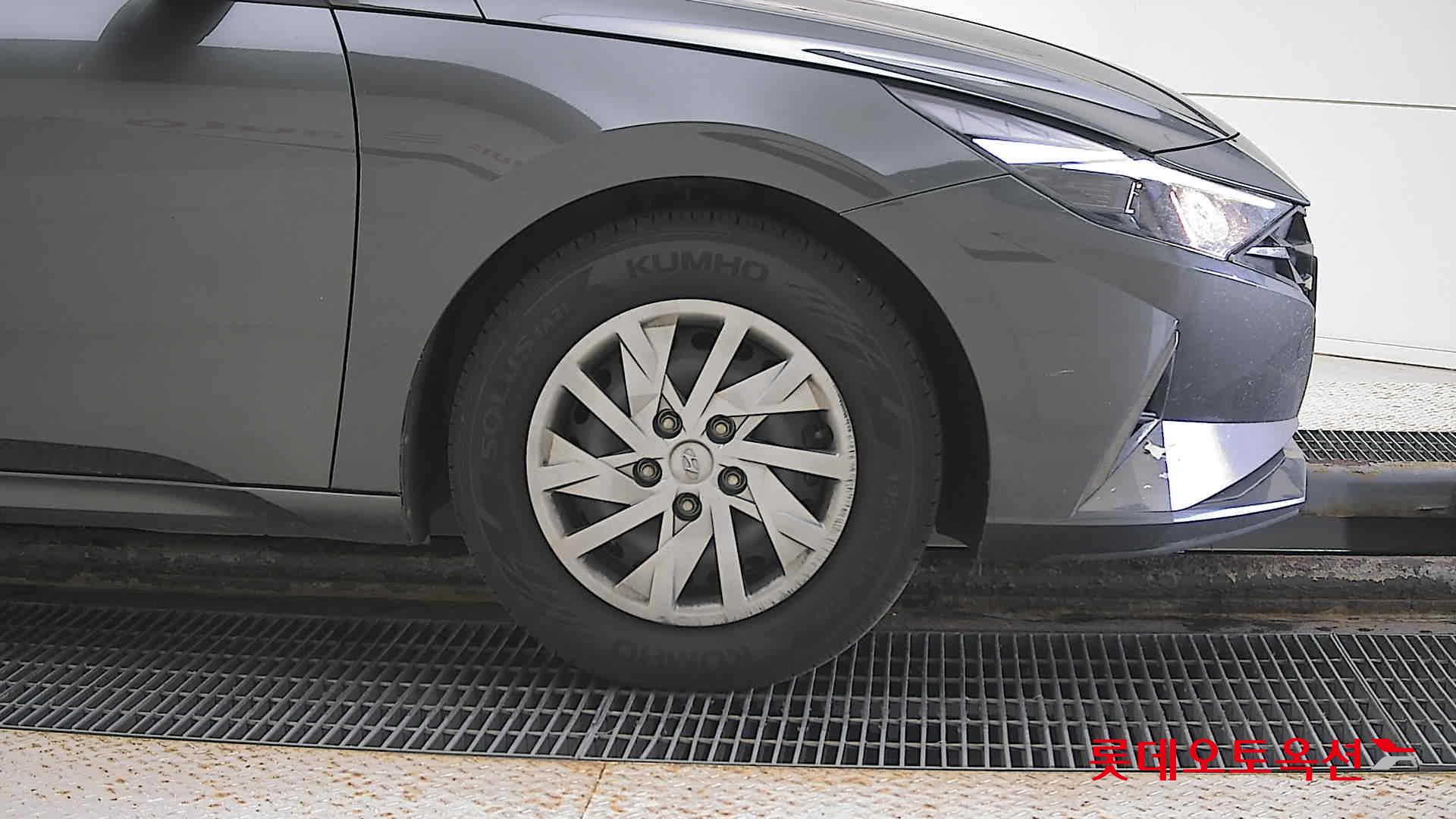 Hyundai Avante id 2909889 из Кореи 23