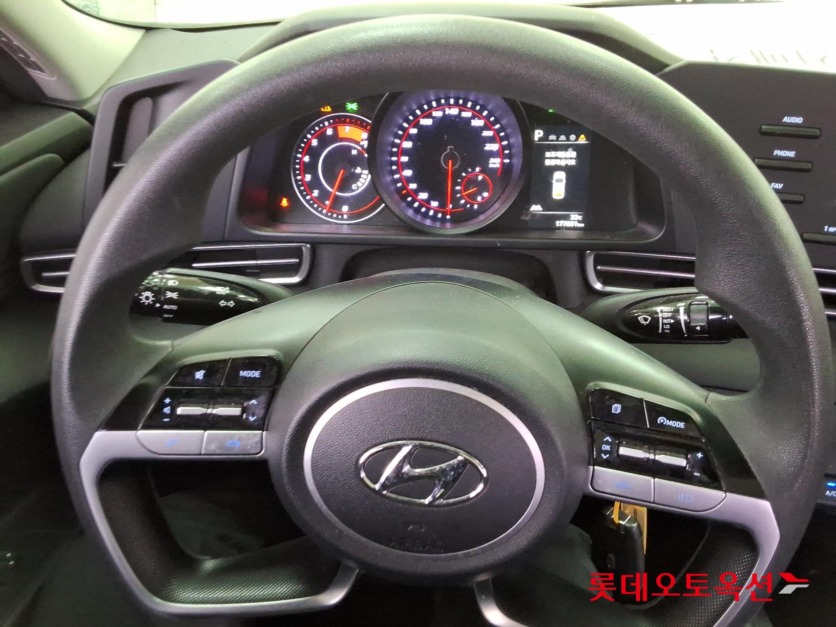 Hyundai Avante id 2909889 из Кореи 29