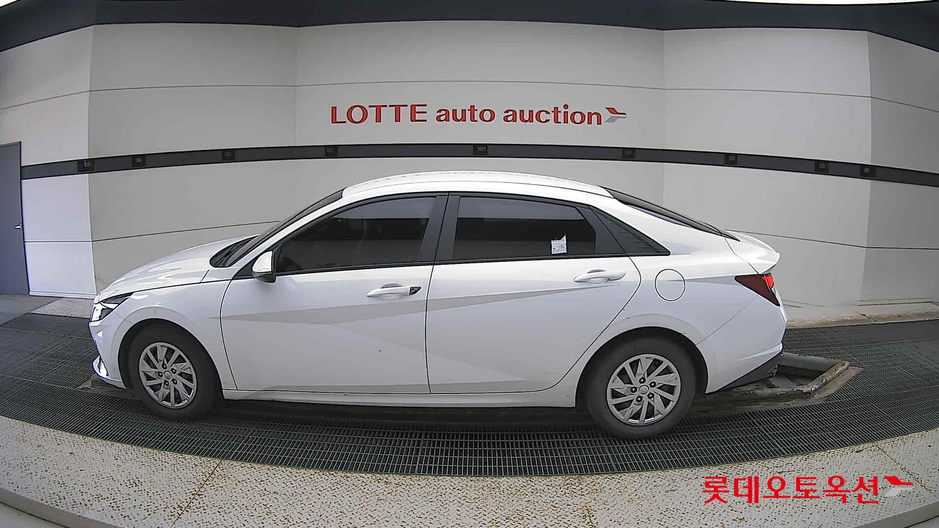 Hyundai Avante id 2909868 из Кореи 7