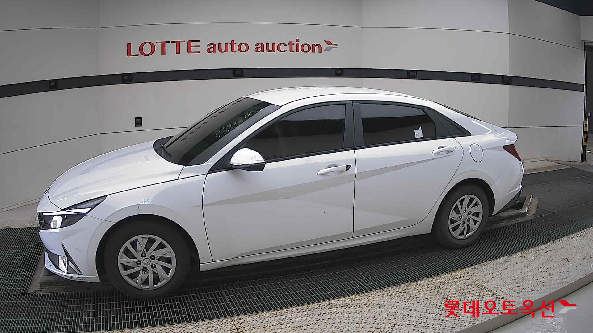 Hyundai Avante id 2909868 из Кореи 12