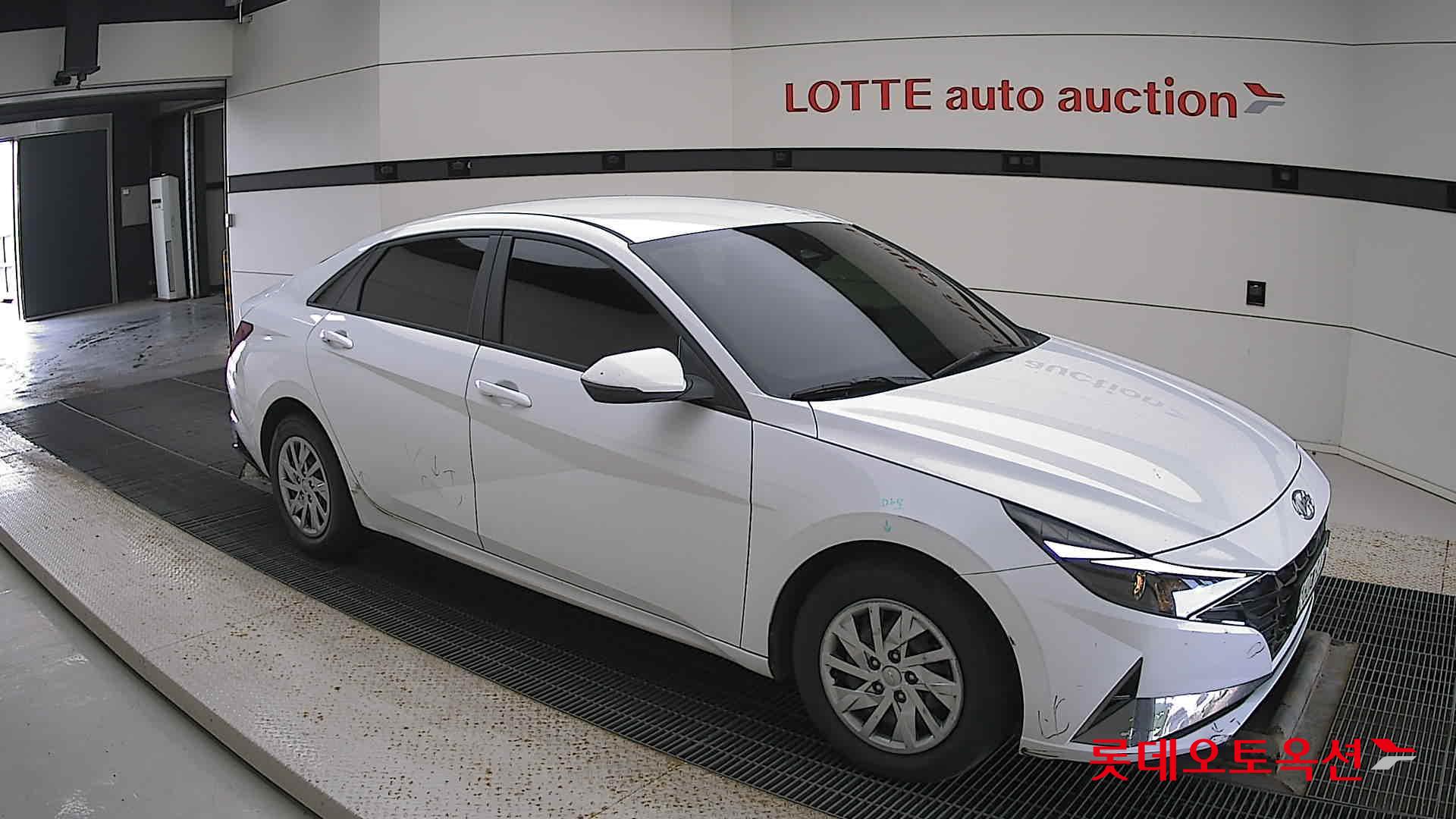 Hyundai Avante id 2909868 из Кореи 16