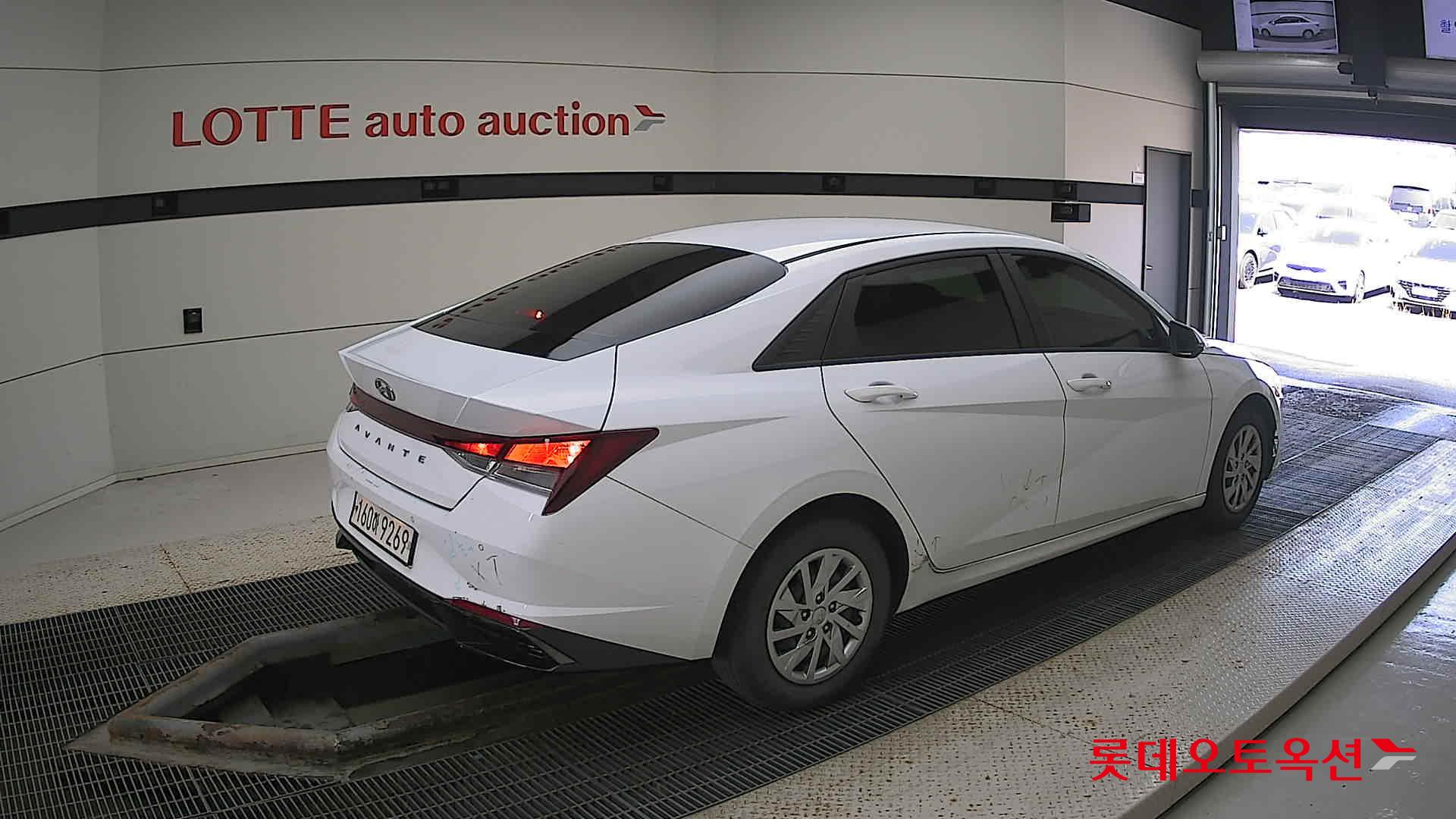 Hyundai Avante id 2909868 из Кореи 19