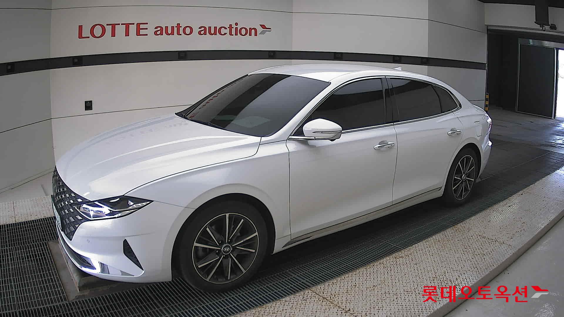 Hyundai Grandeur id 2914724 из Кореи 13