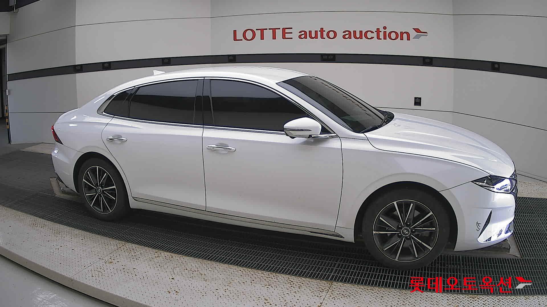 Hyundai Grandeur id 2914724 из Кореи 17