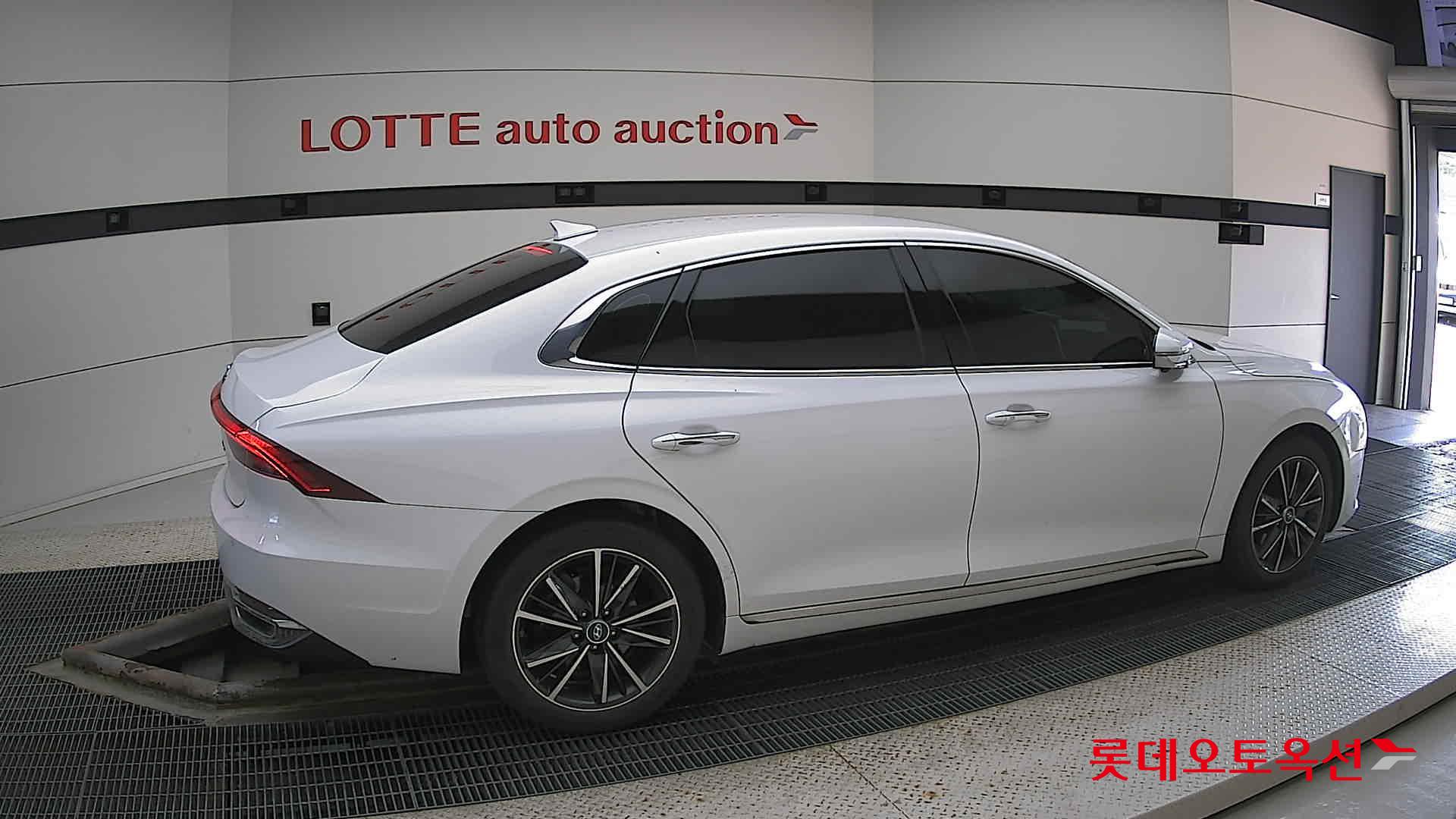 Hyundai Grandeur id 2914724 из Кореи 18