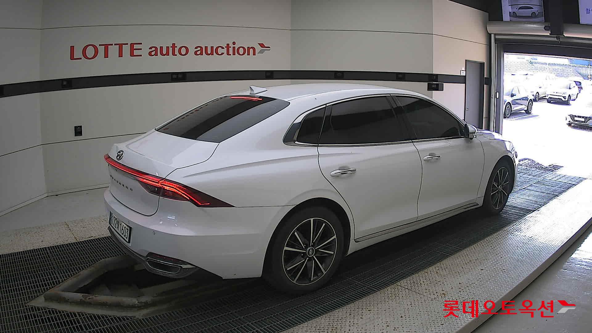 Hyundai Grandeur id 2914724 из Кореи 19