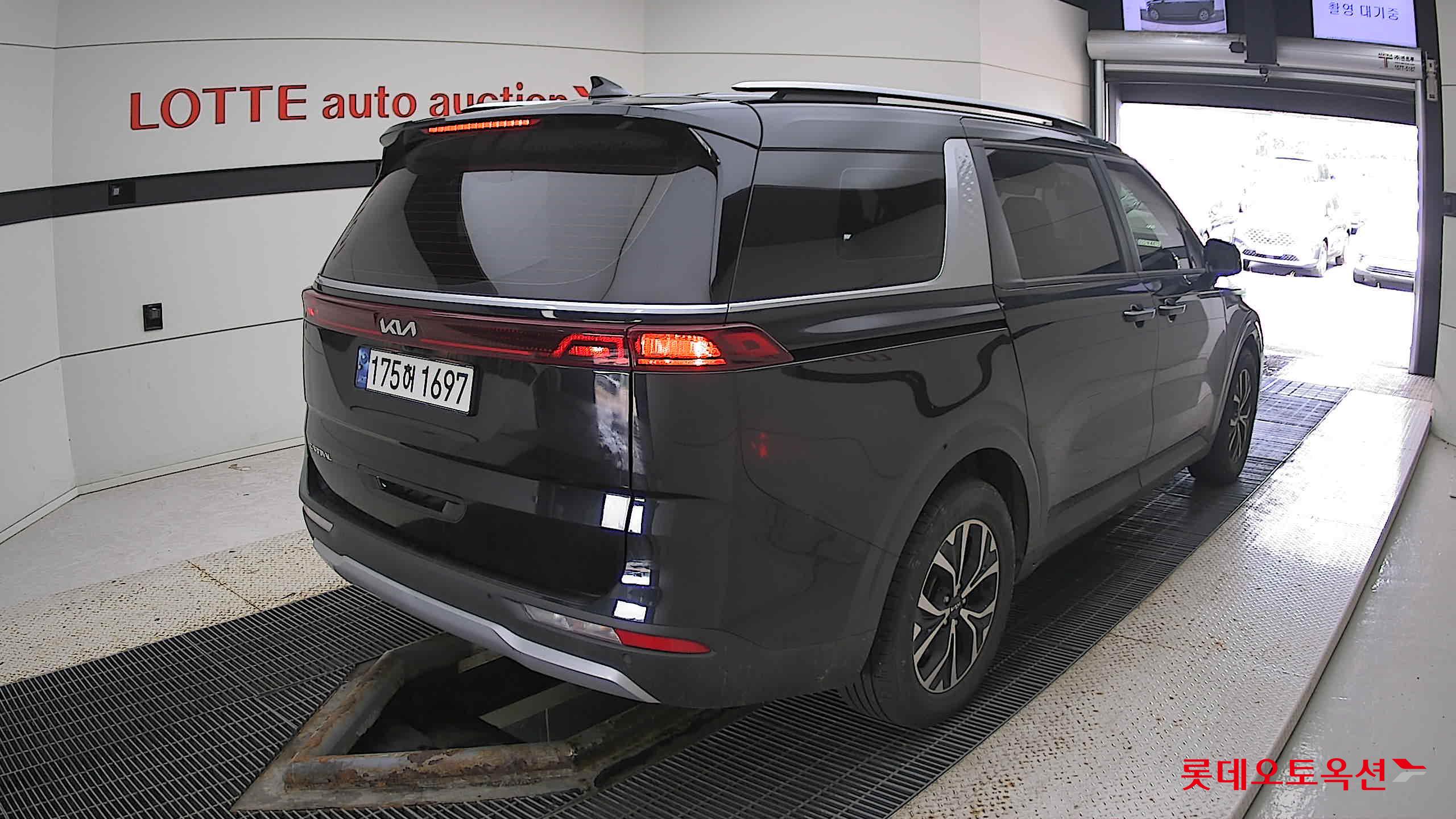  - Image 4
