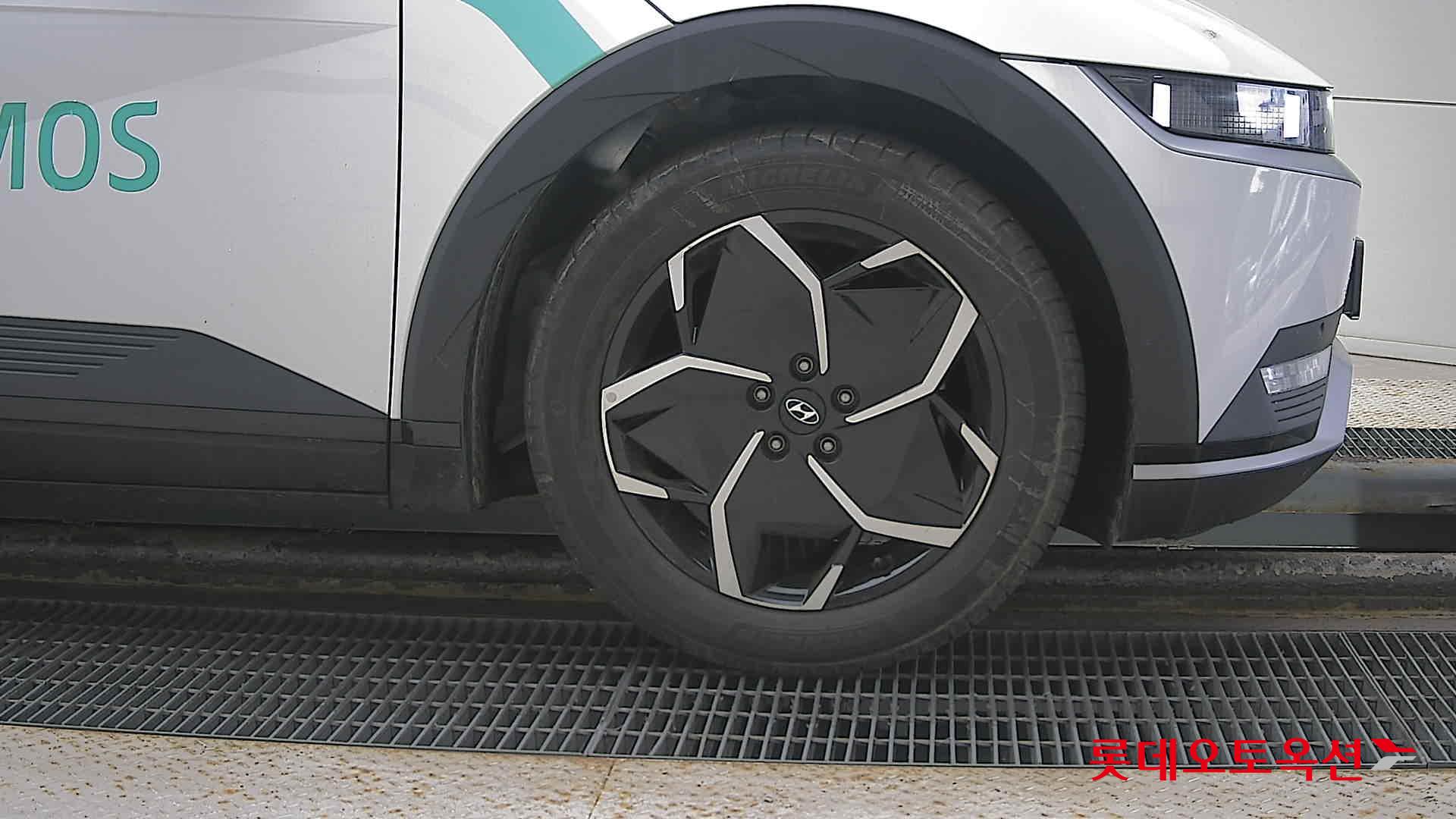 هيونداي - أيونيك - Image 23