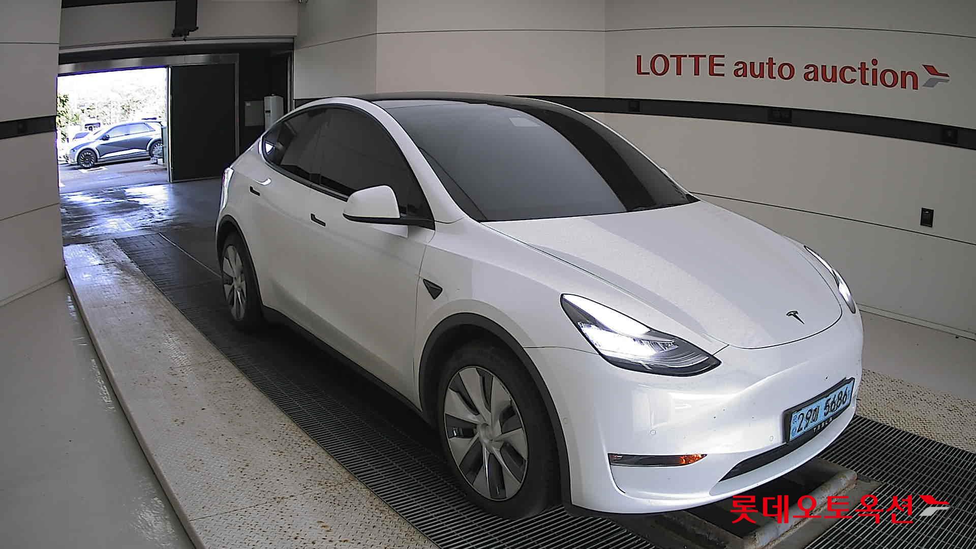 تسلا MODEL Y