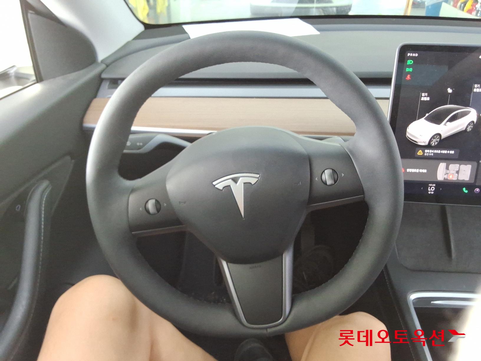 تسلا MODEL Y