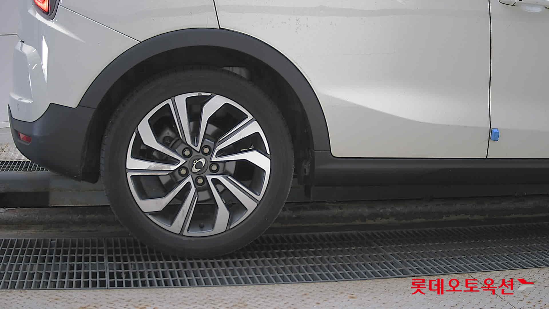 SsangYong Tivoli id 2909916 из Кореи 24