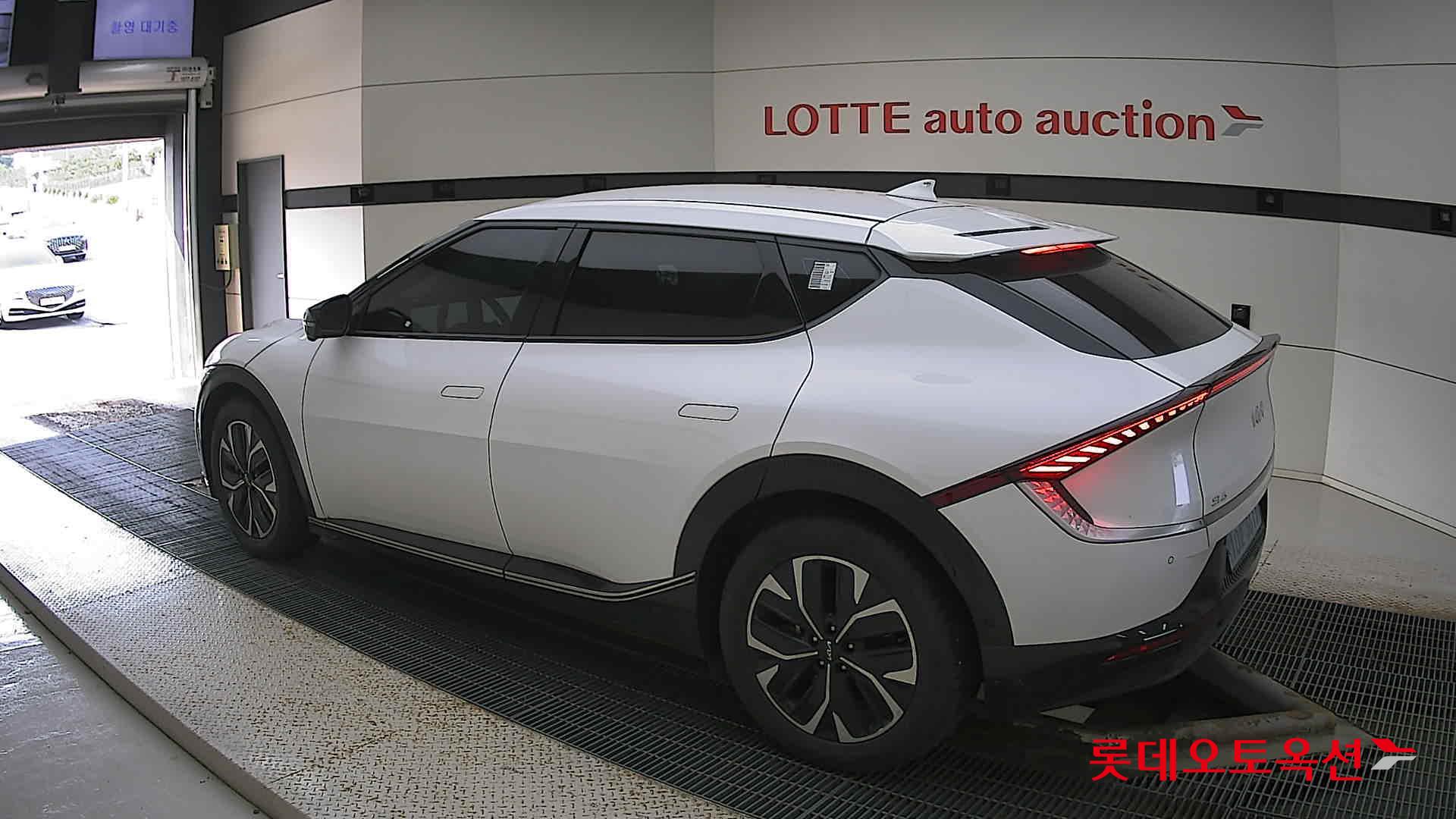 Kia EV6 id 2909807 из Кореи 10