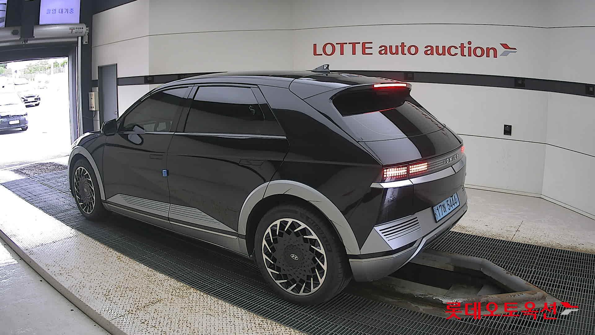 Hyundai IONIQ 5 id 3057680 из Кореи 10