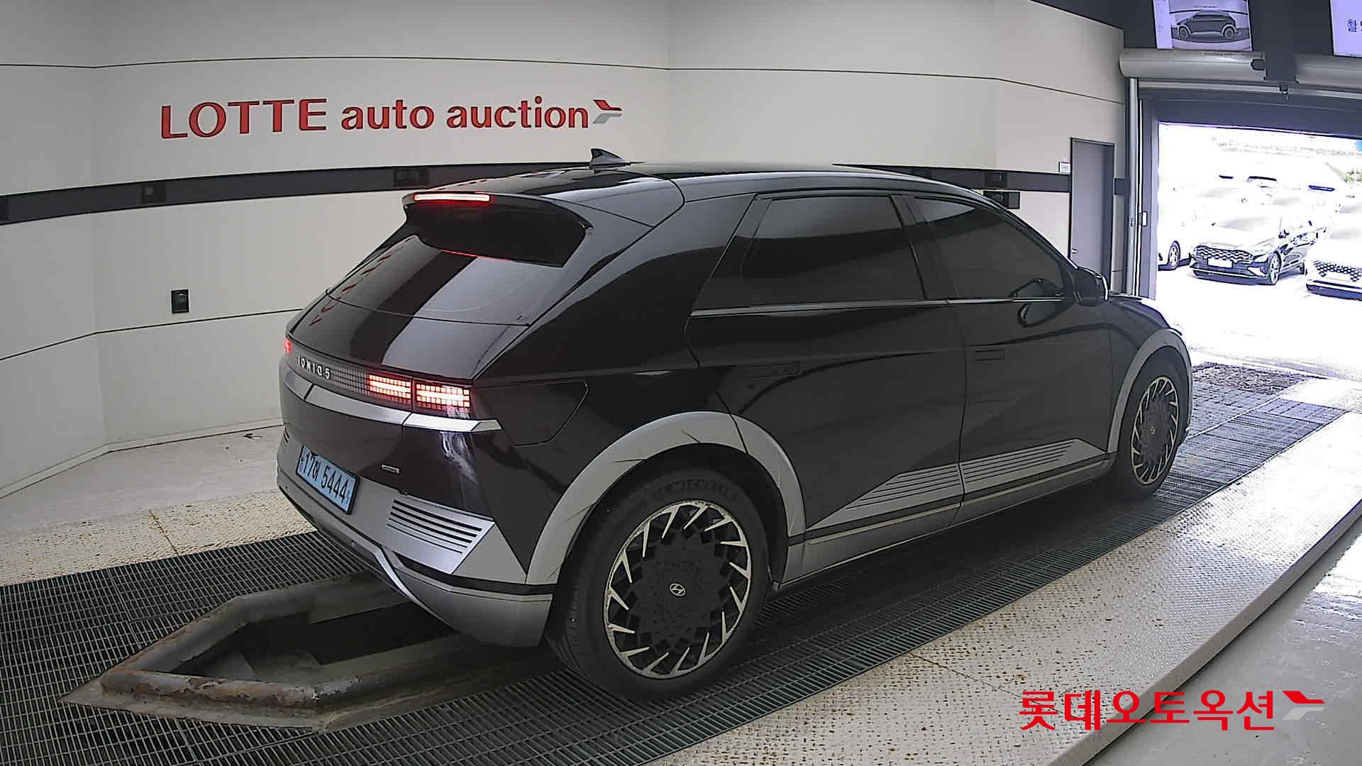 Hyundai IONIQ 5 id 3057680 из Кореи 19