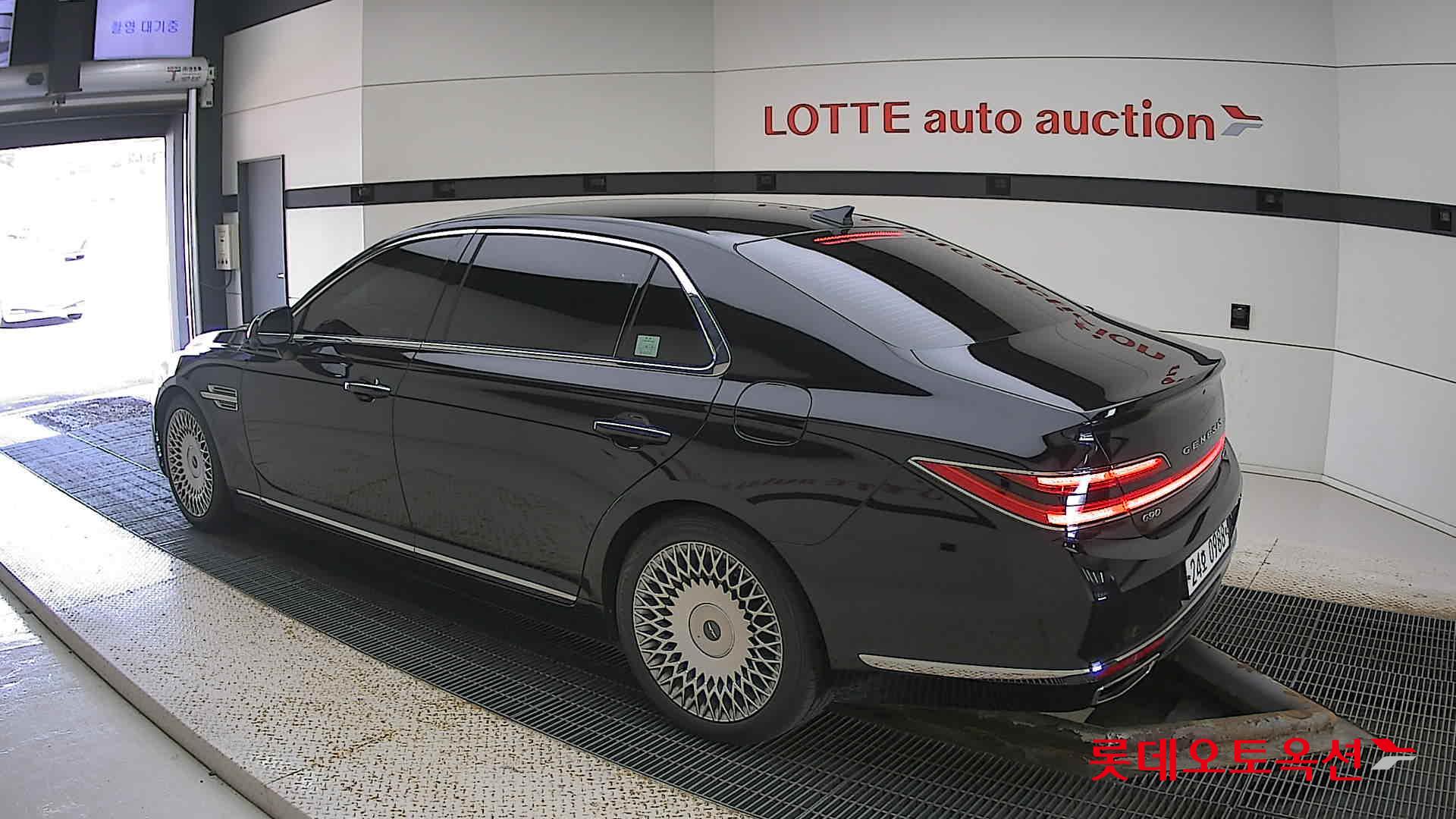 Hyundai G90 id 2909864 из Кореи 10