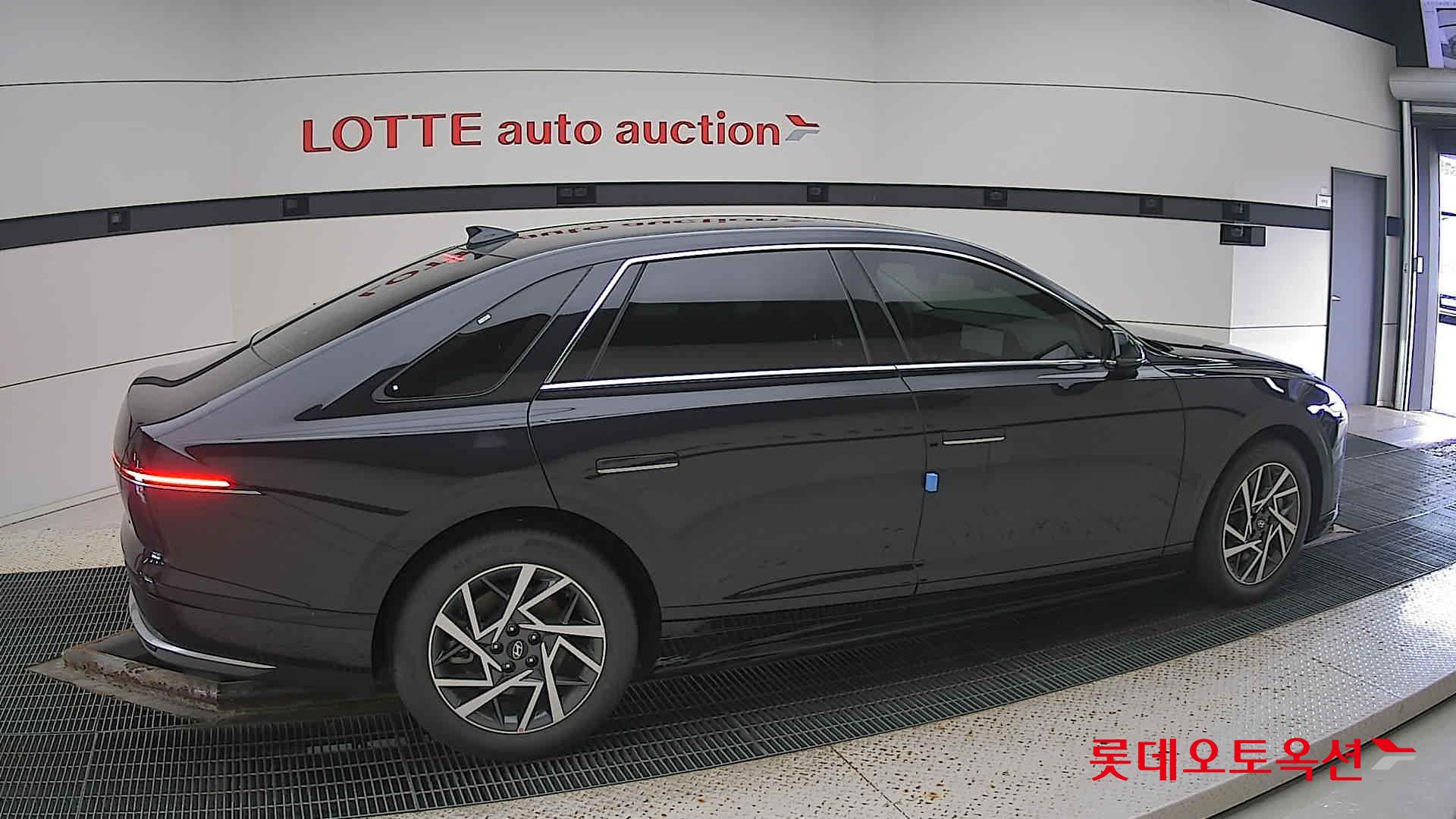 Hyundai Grandeur id 3057677 из Кореи 18