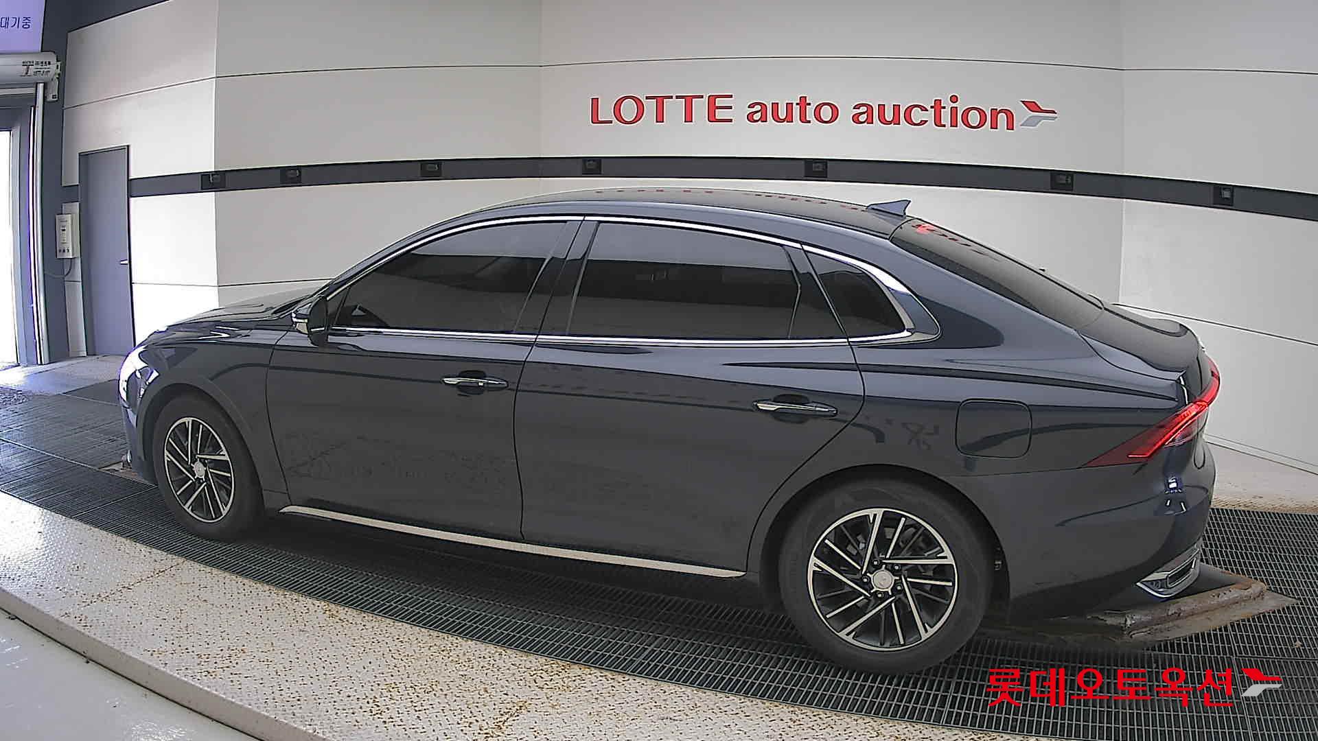 Hyundai Grandeur id 2914692 из Кореи 11