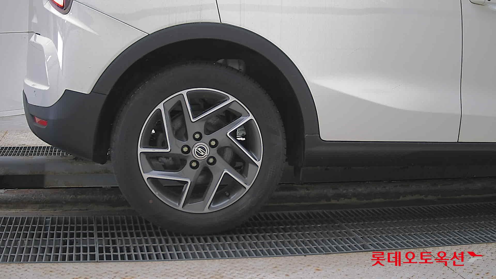 SsangYong Tivoli id 2914799 из Кореи 24