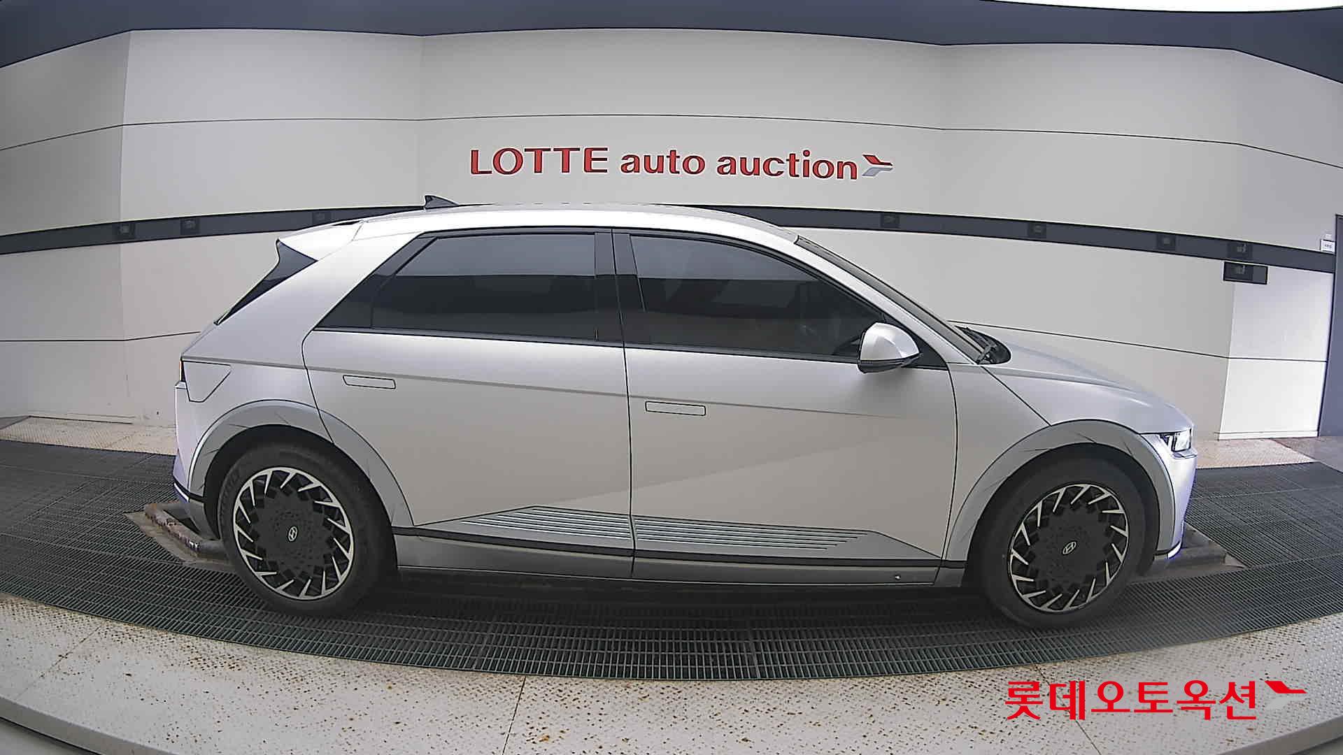 Hyundai IONIQ 5 2022 Gravity Gold Mat из Кореи, фото 3