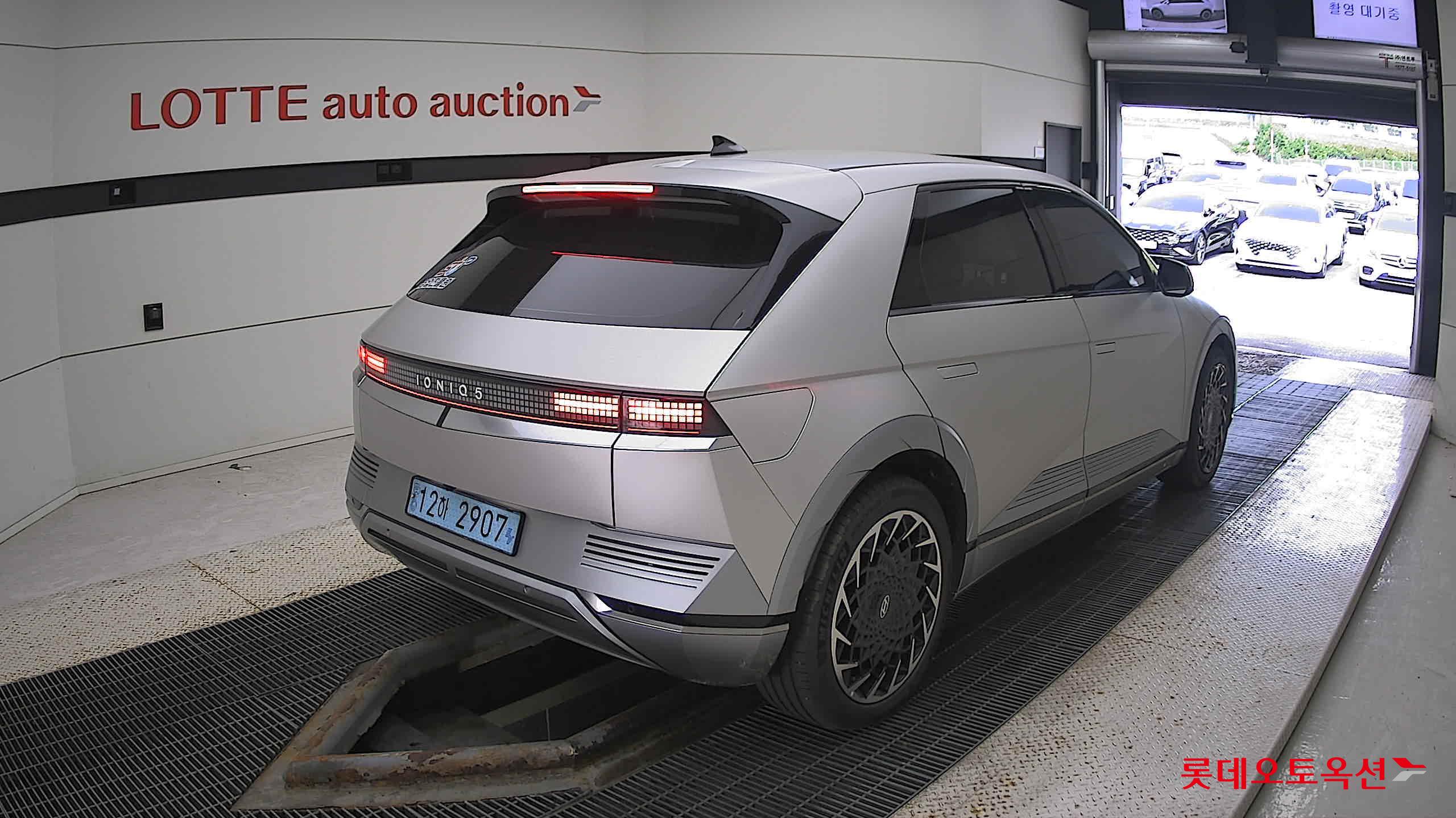 Hyundai IONIQ 5 2022 Gravity Gold Mat из Кореи, фото 4