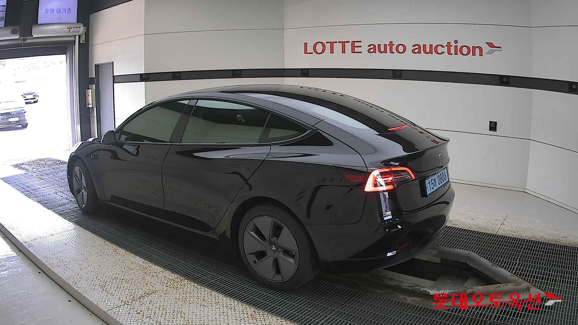 تسلا MODEL 3