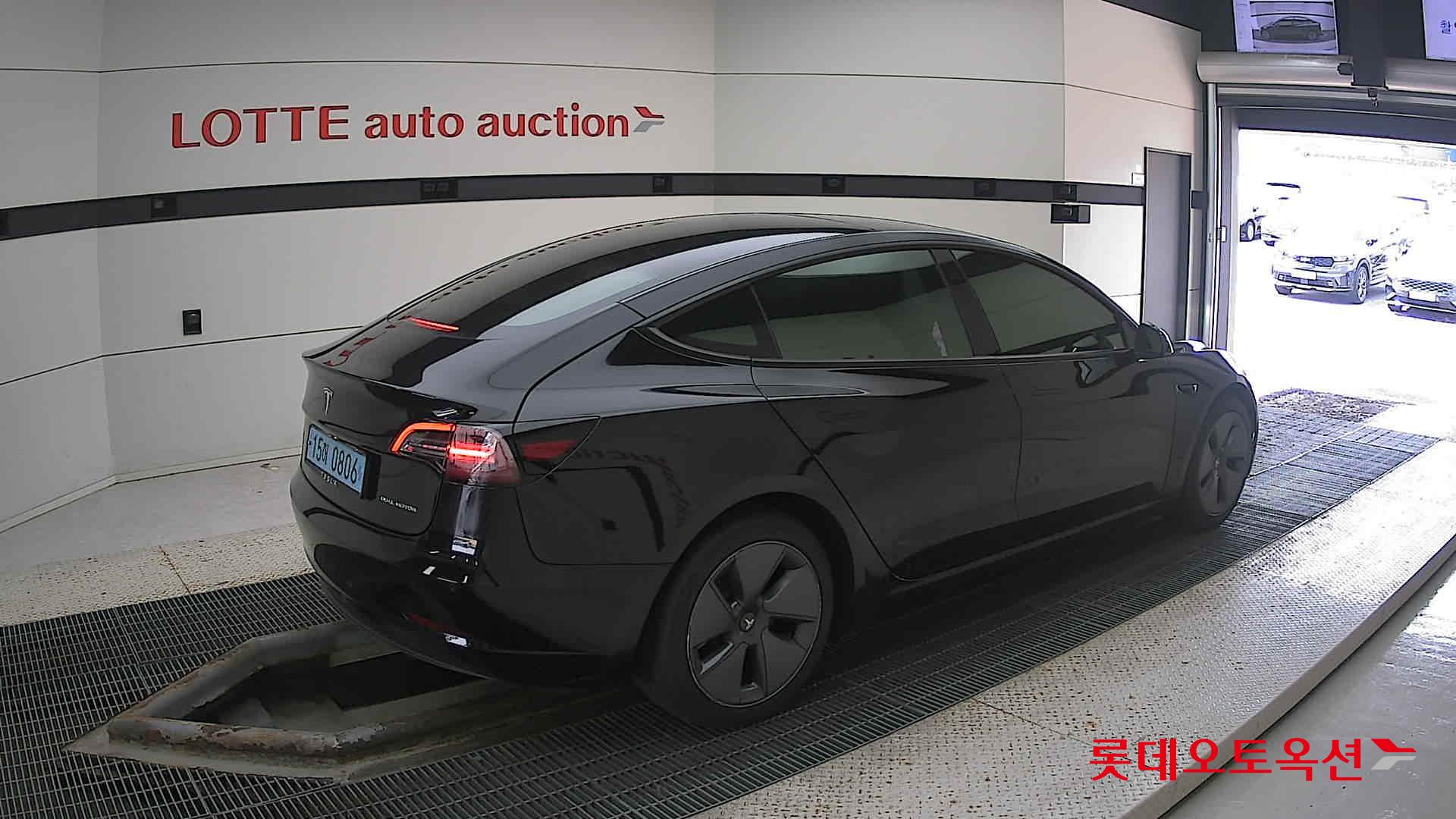 تسلا MODEL 3