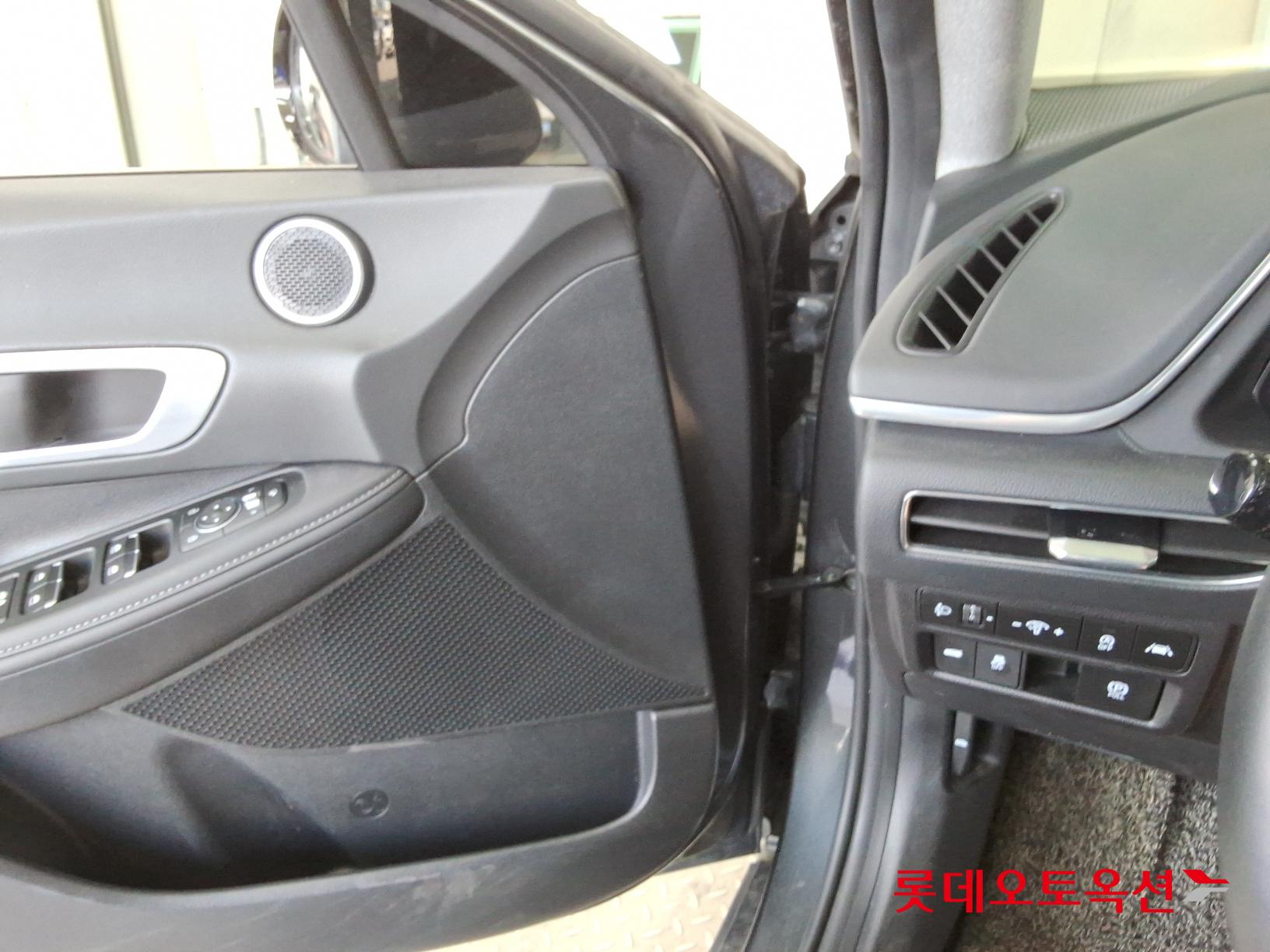 Hyundai Sonata id 2914679 из Кореи 28