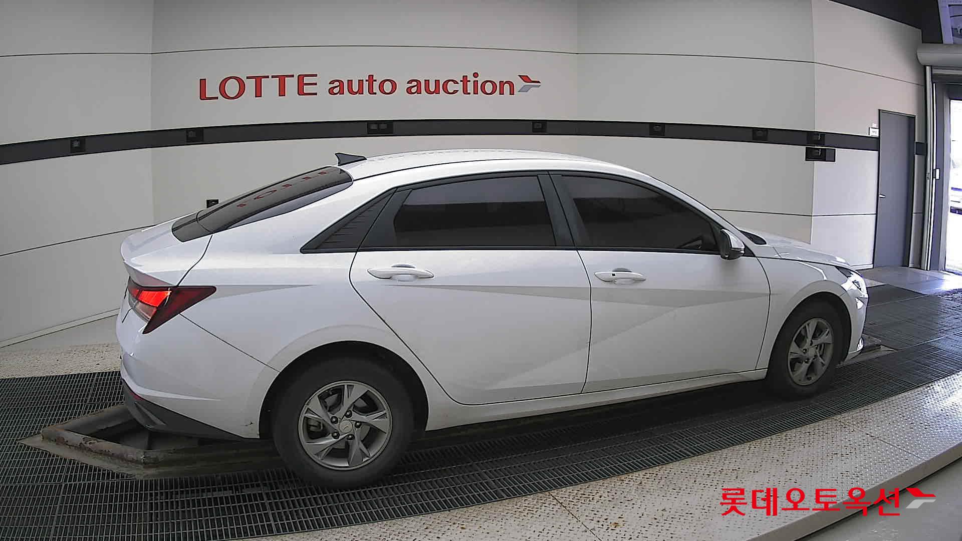 Hyundai Avante id 2914684 из Кореи 18