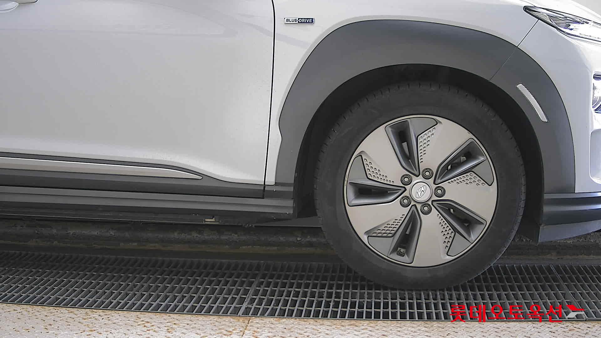 Hyundai KONA Electric id 2914687 из Кореи 23