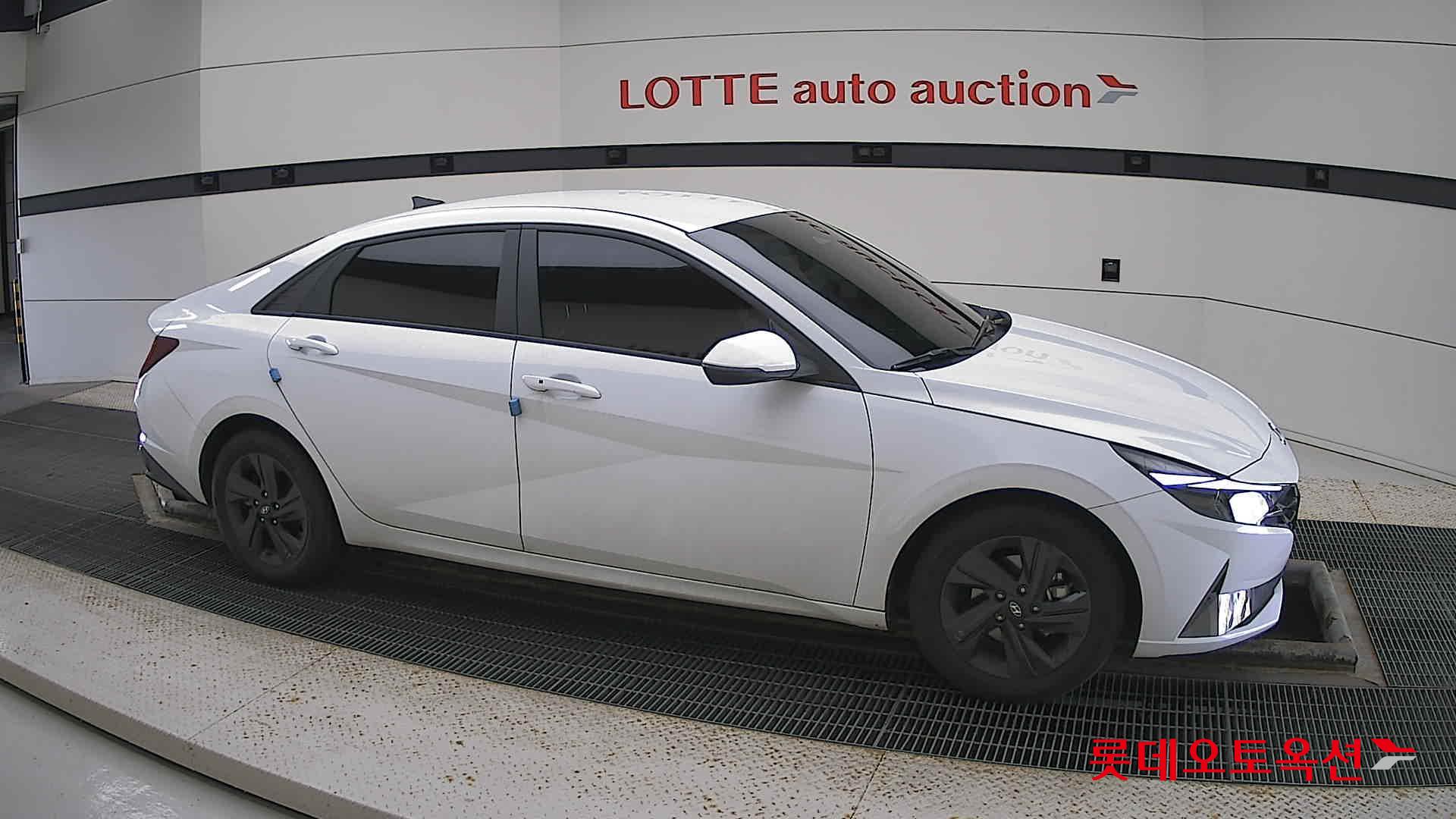 Hyundai Avante Hybrid id 2914678 из Кореи 17